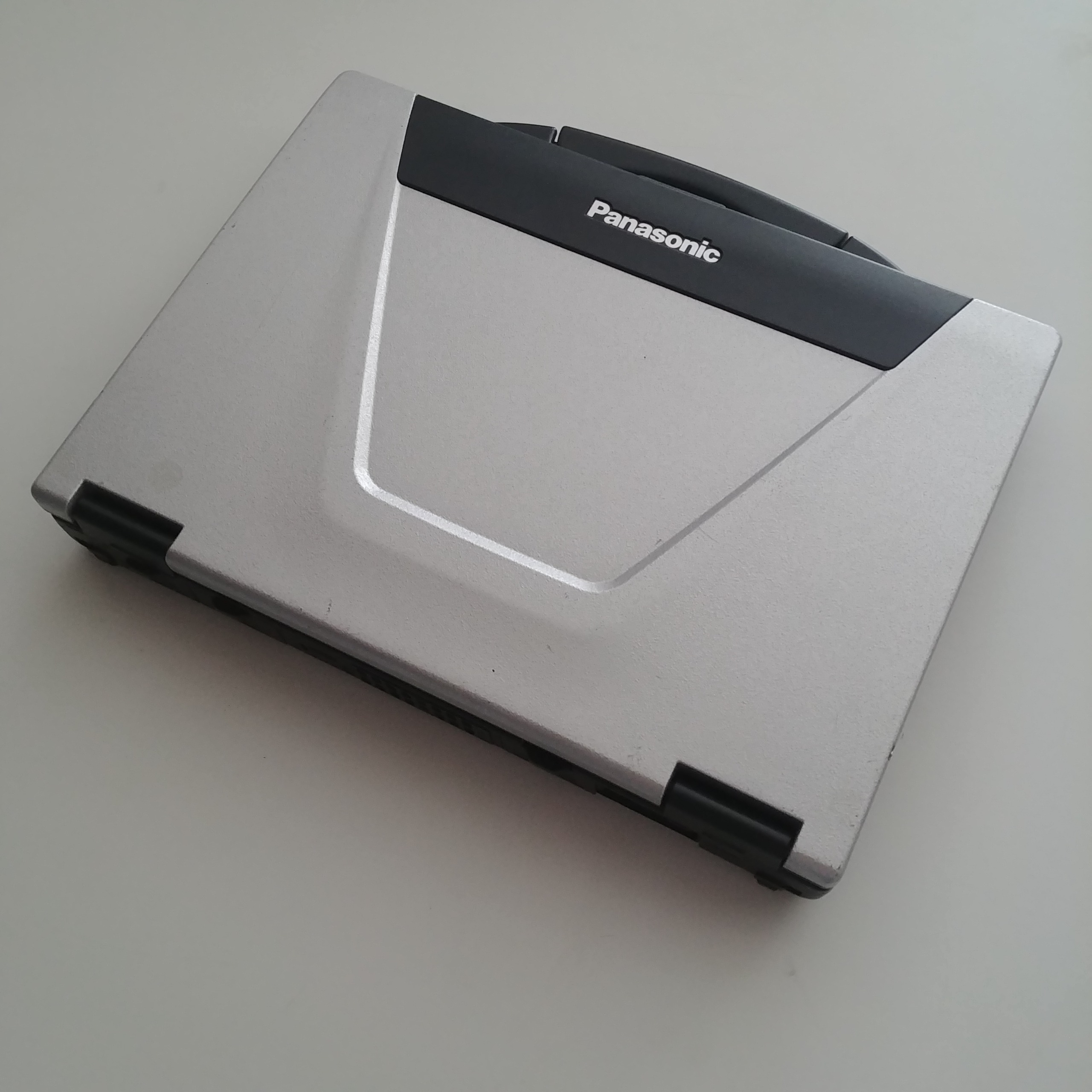 پاناسونیک CF-52 نسل2 i5 رم8 با کدی و SSD آکبند