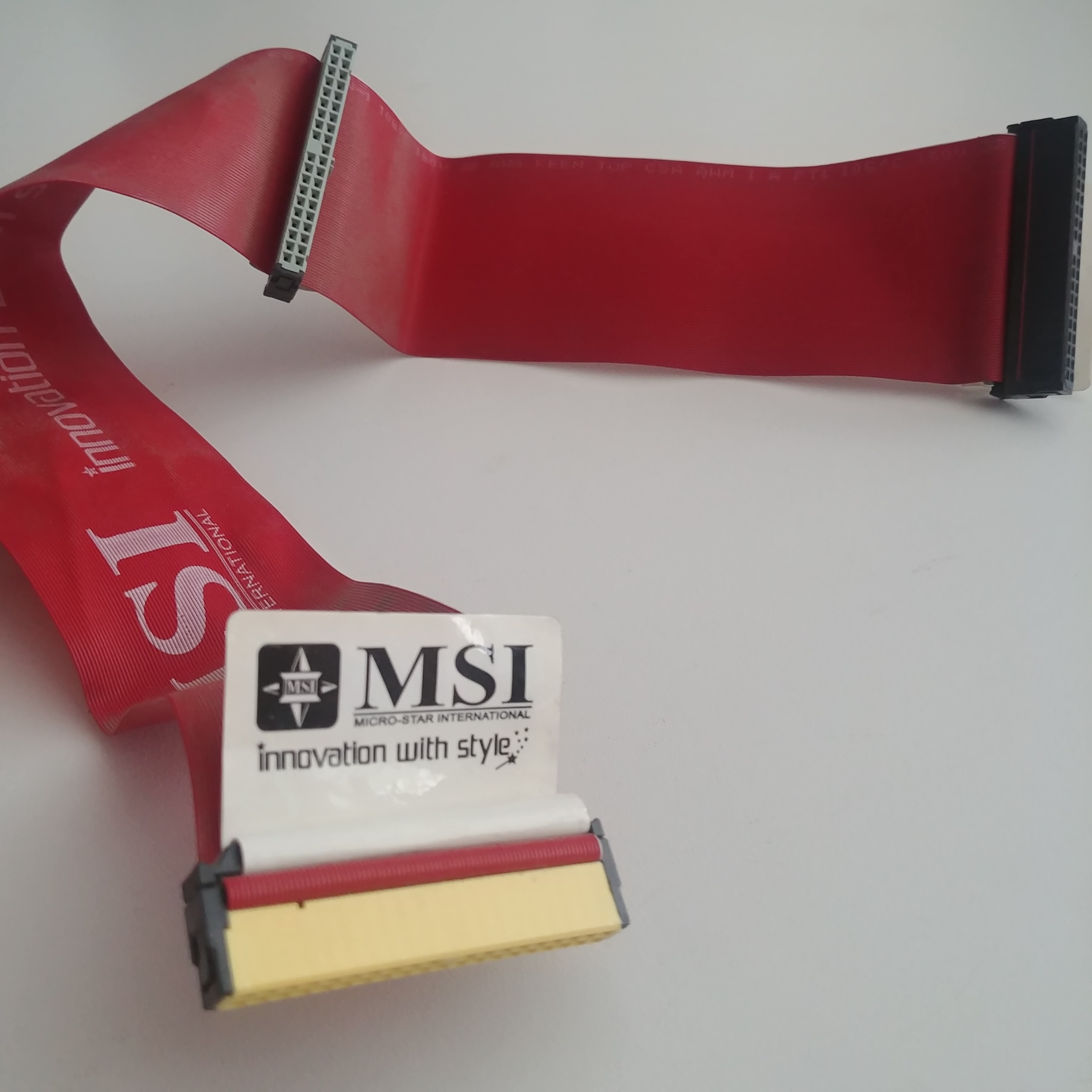کابل آی دی ای IDE MSI اصلی و قرمز