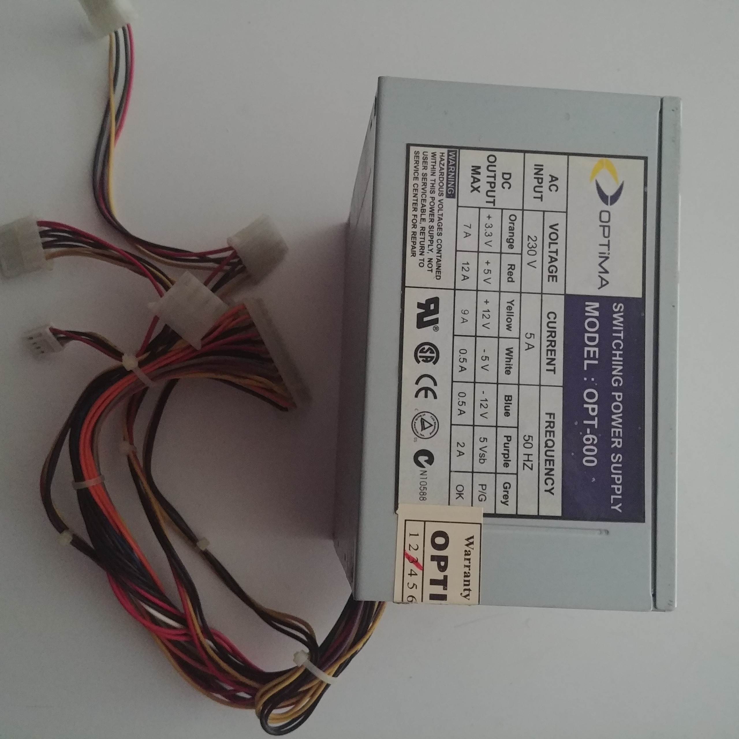 پاور قدیمی و معتبر اوپتیما Optima 600W