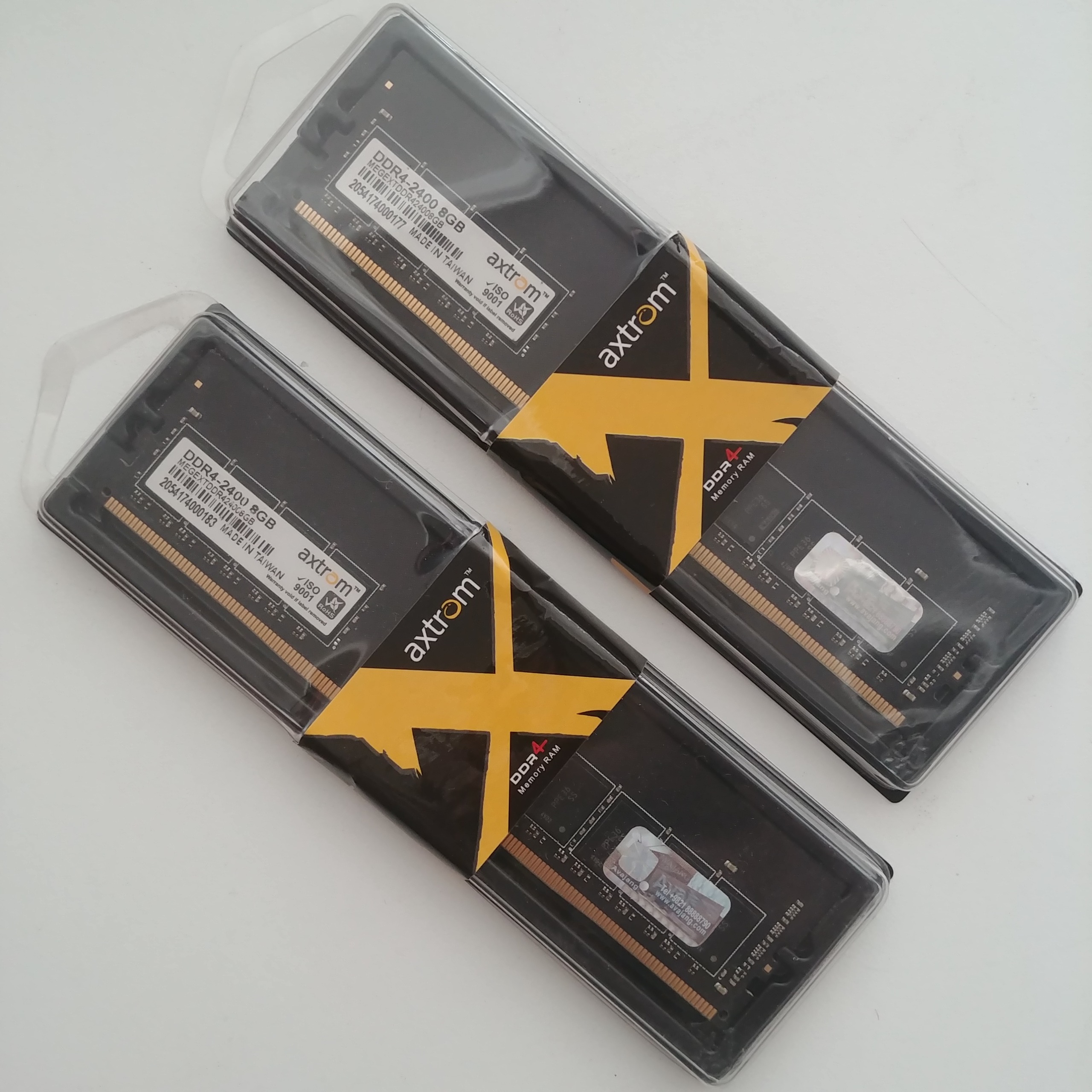 رم ddr4 8gb 2400 ساخت تایوان Axtrom جعبه پلمپ
