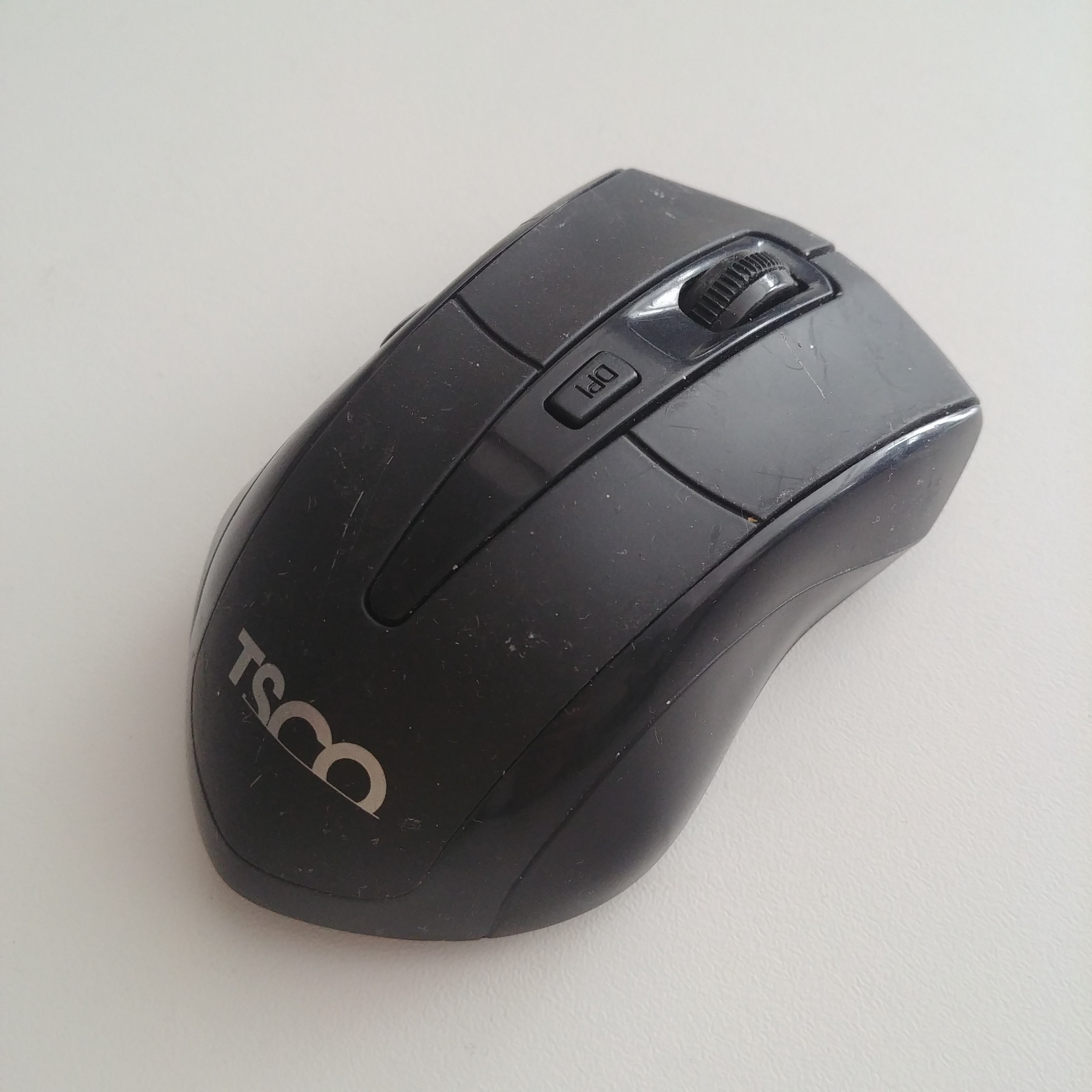 موس بی سیم تسکو، سالم بدون درب پشت 0469