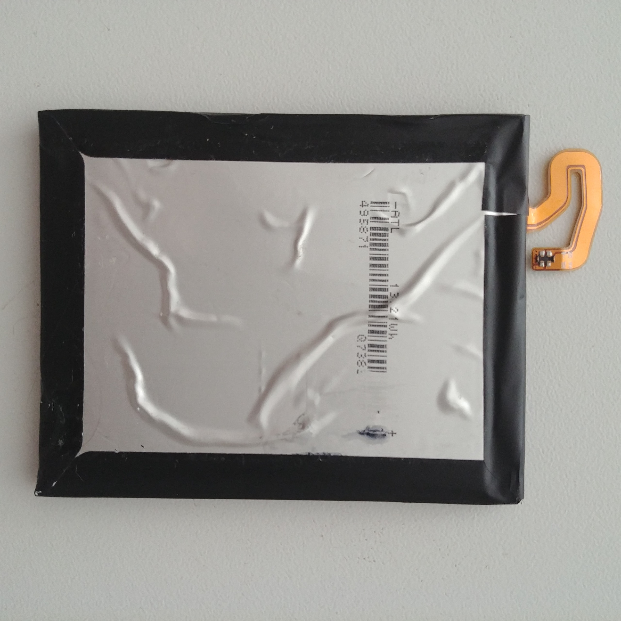 باتری اورجینال و روکاری BL-T32 مناسب گوشی LG G6