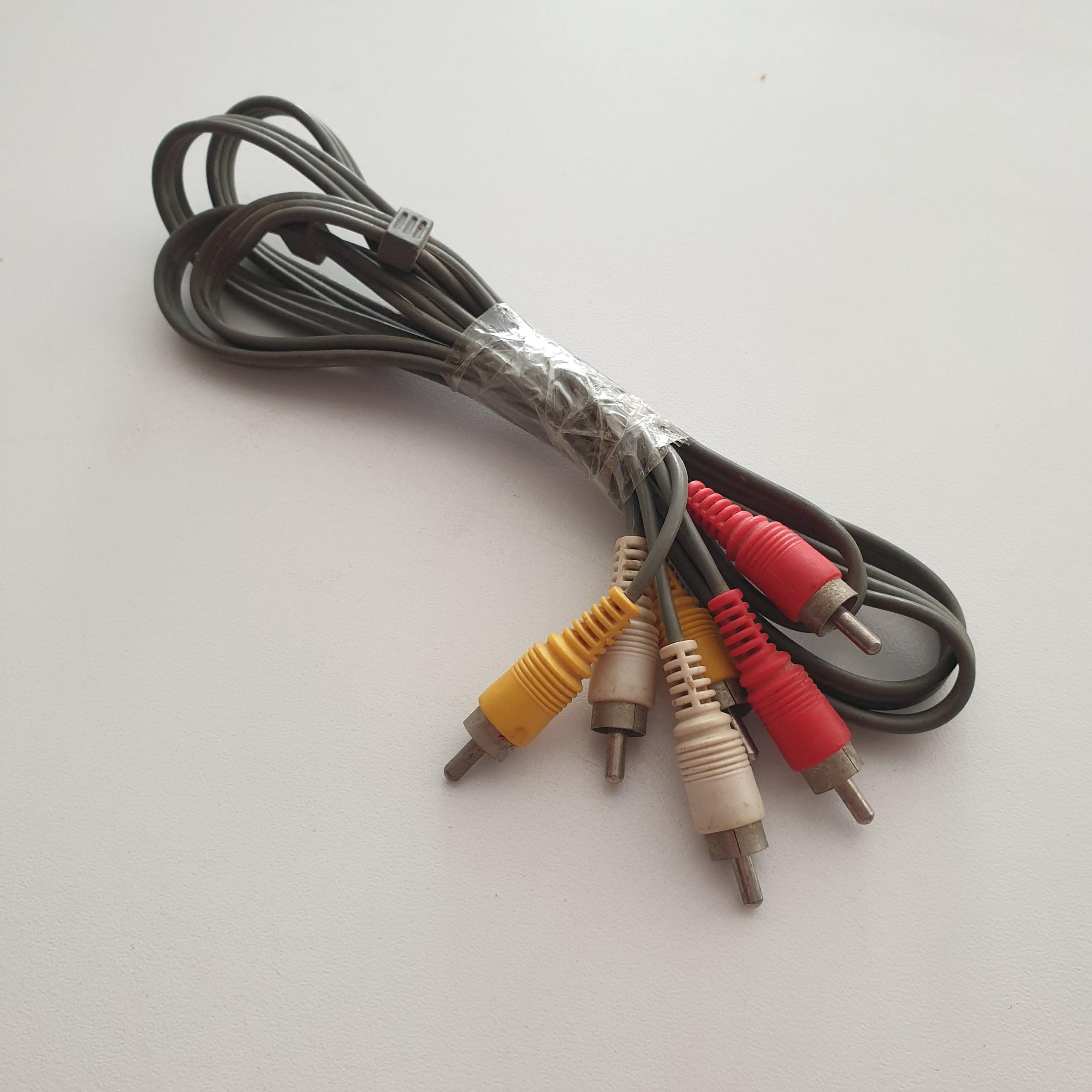 کابل سه فیش RCA طوسی