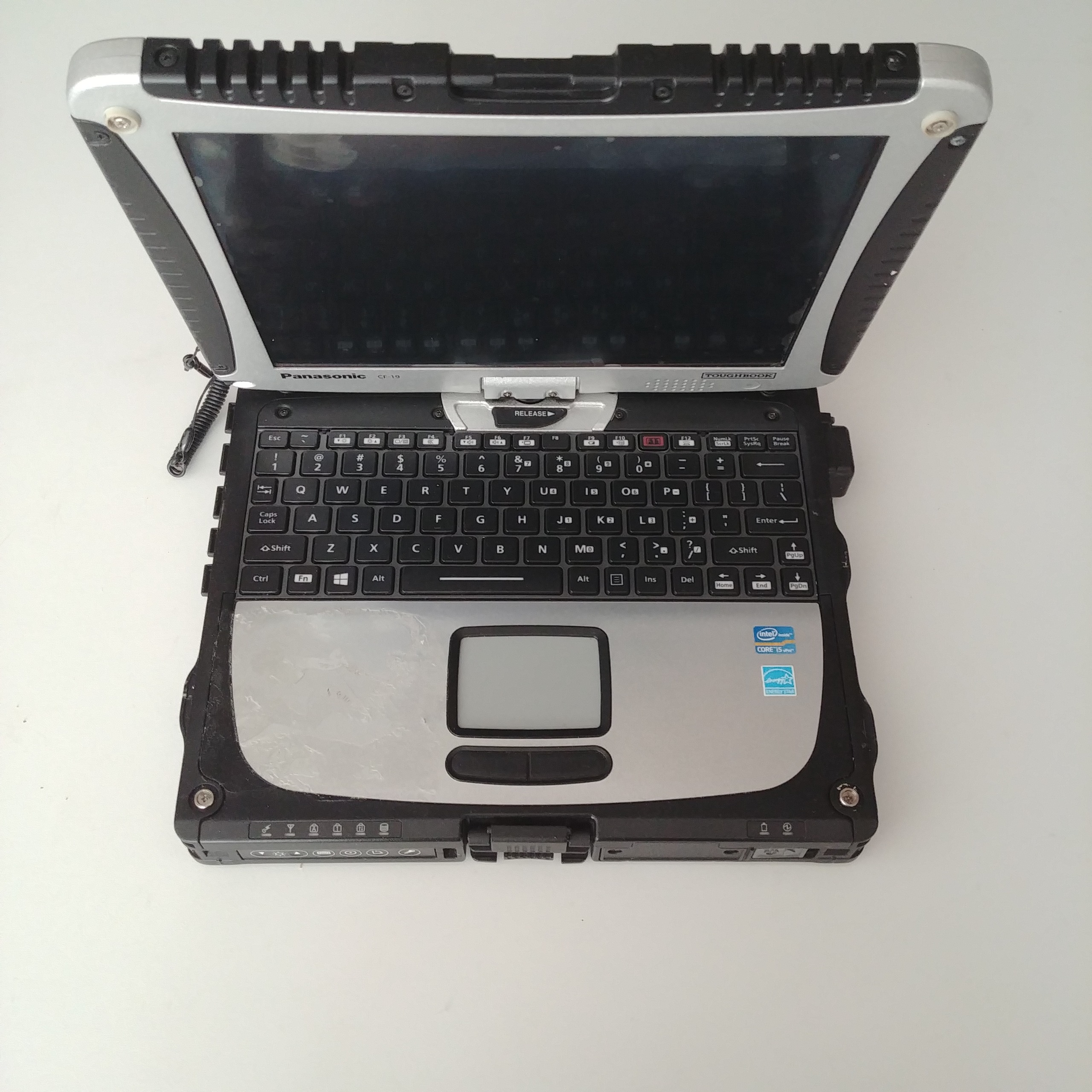 لپ تاپ پاناسونیک نظامی CF-19 نسل3 رم8 0477
