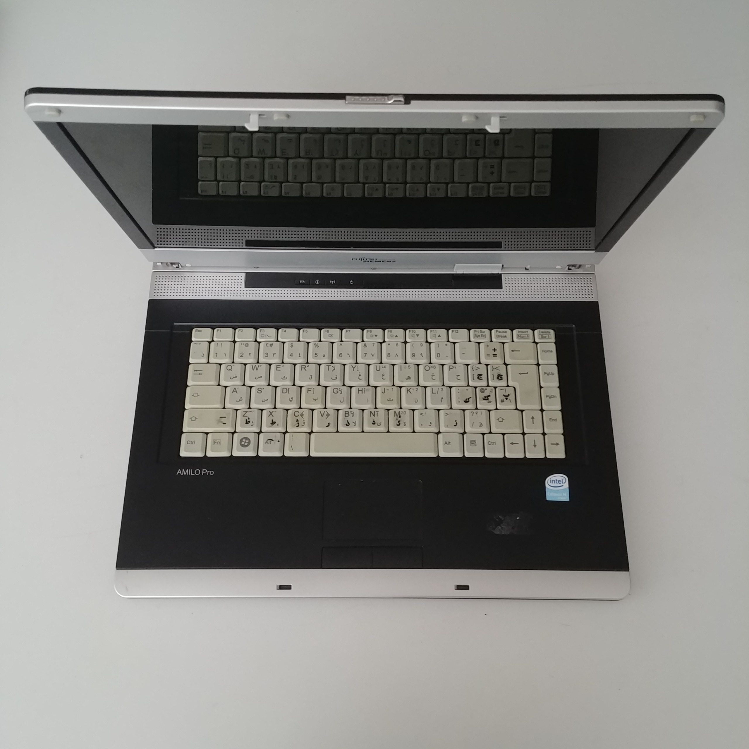 لپ تاپ فوجیتسو ddr2 کامل با هارد کد 0515