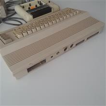کمودور64