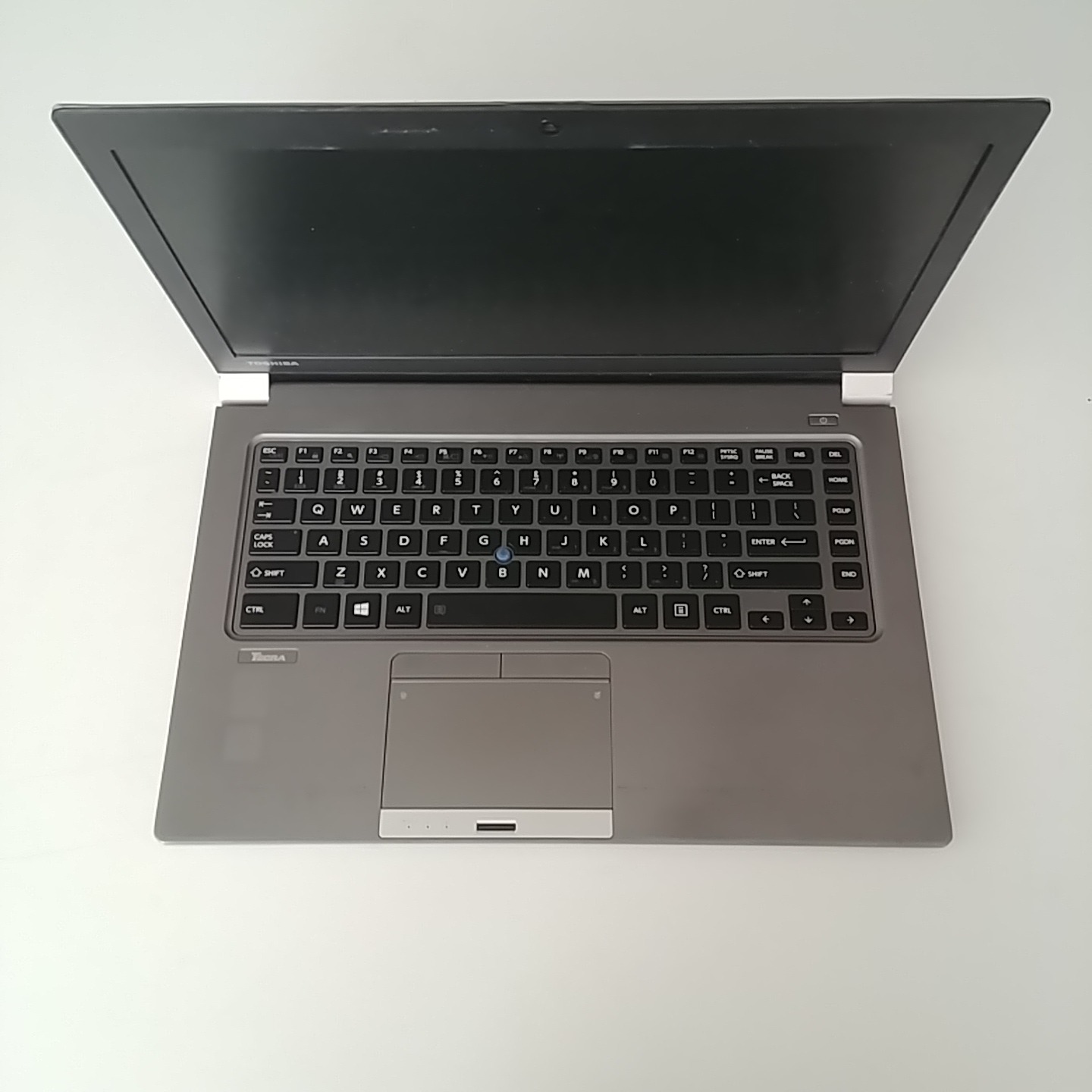 توشیبا Z40 i5 نسل4 رم8 سبک و عالی 0573