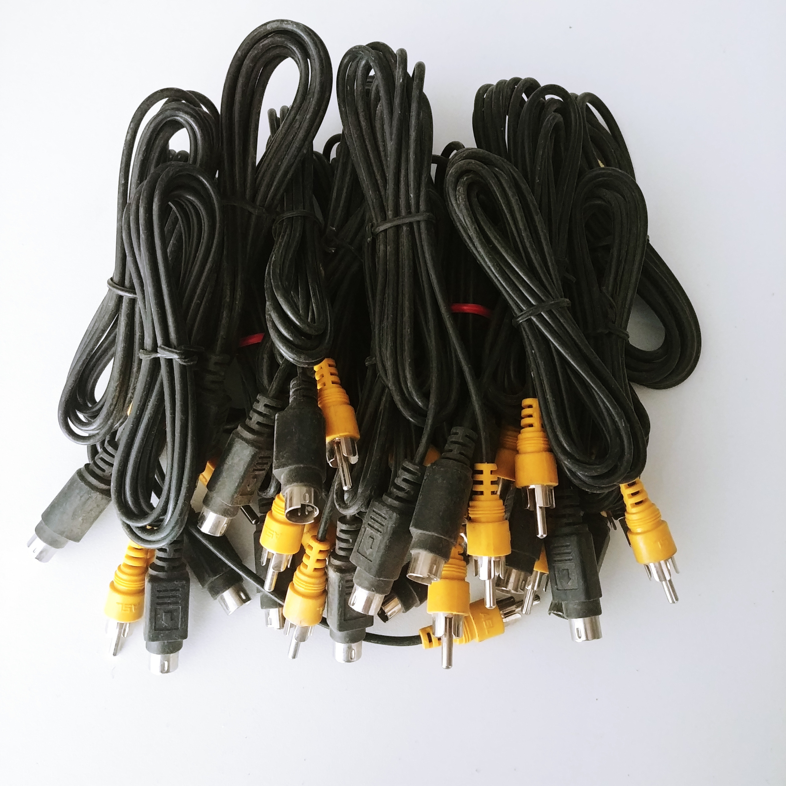 کابل SVIDEO به AV نری