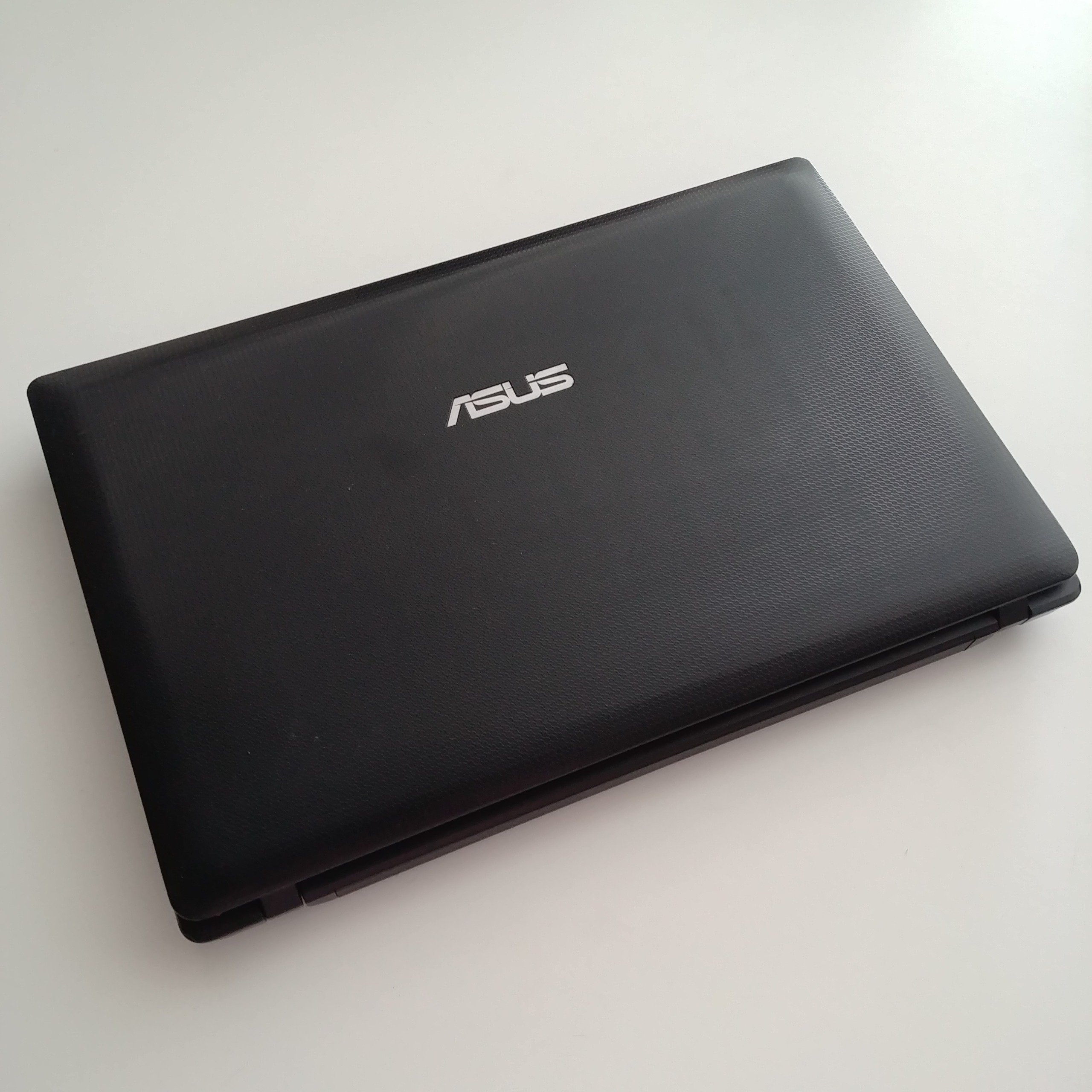 ایسوس i5 نسل2 با گرافیک AMD با جعبه فابریکی