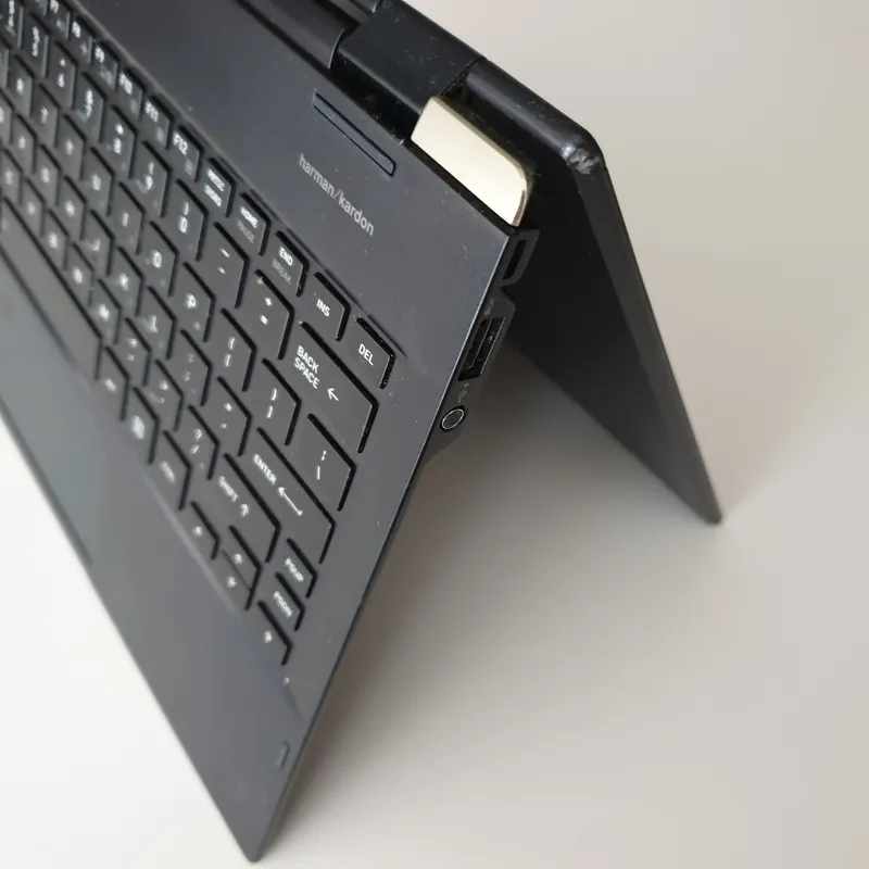 لپ تاپ تبلت i7 توشیبا تاچ فول اچ دی نسل7