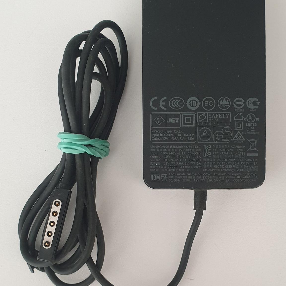 شارژر فابریکی اصلی سرفیس 2