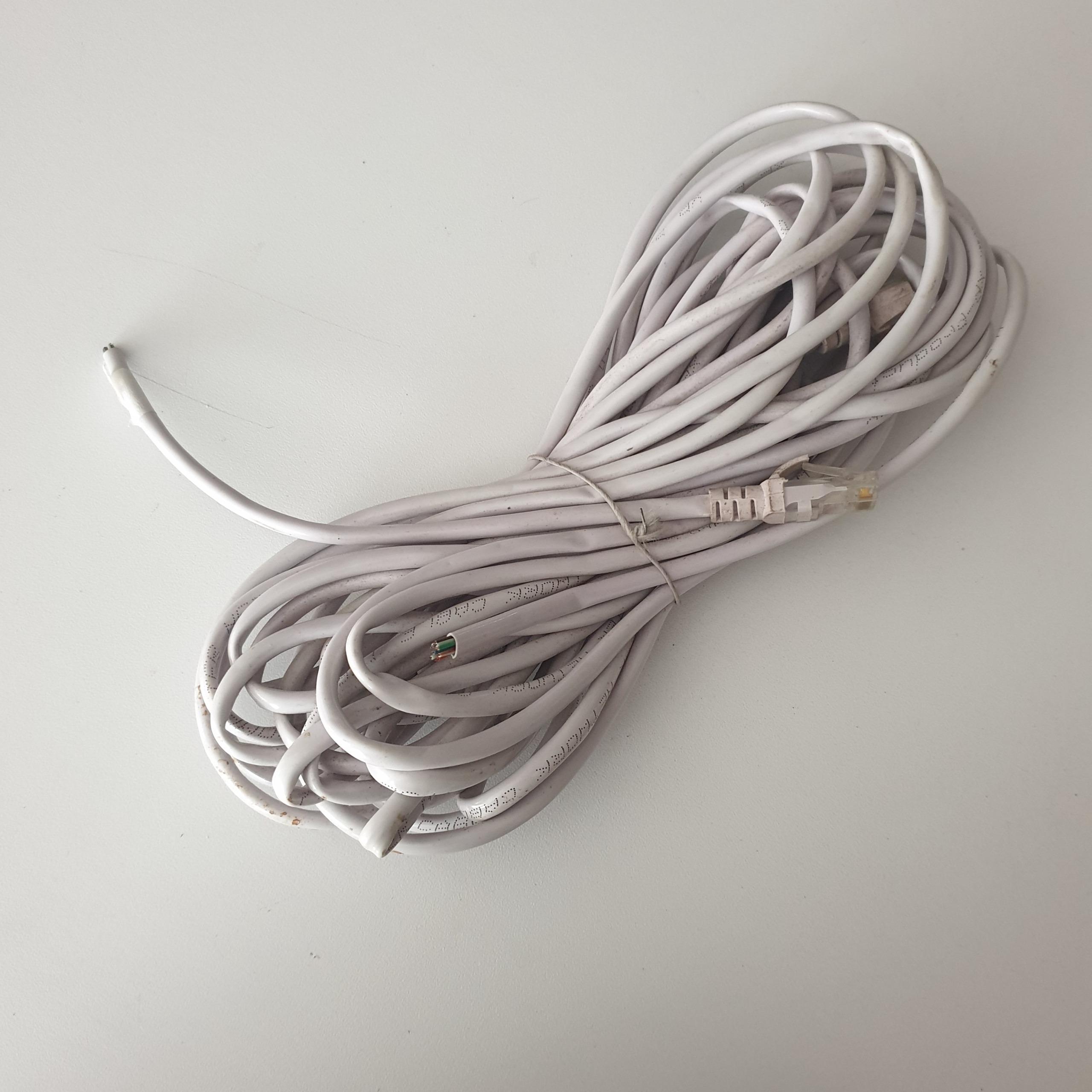 کابل شبکه cat 5e متراژ 8متر حدودا
