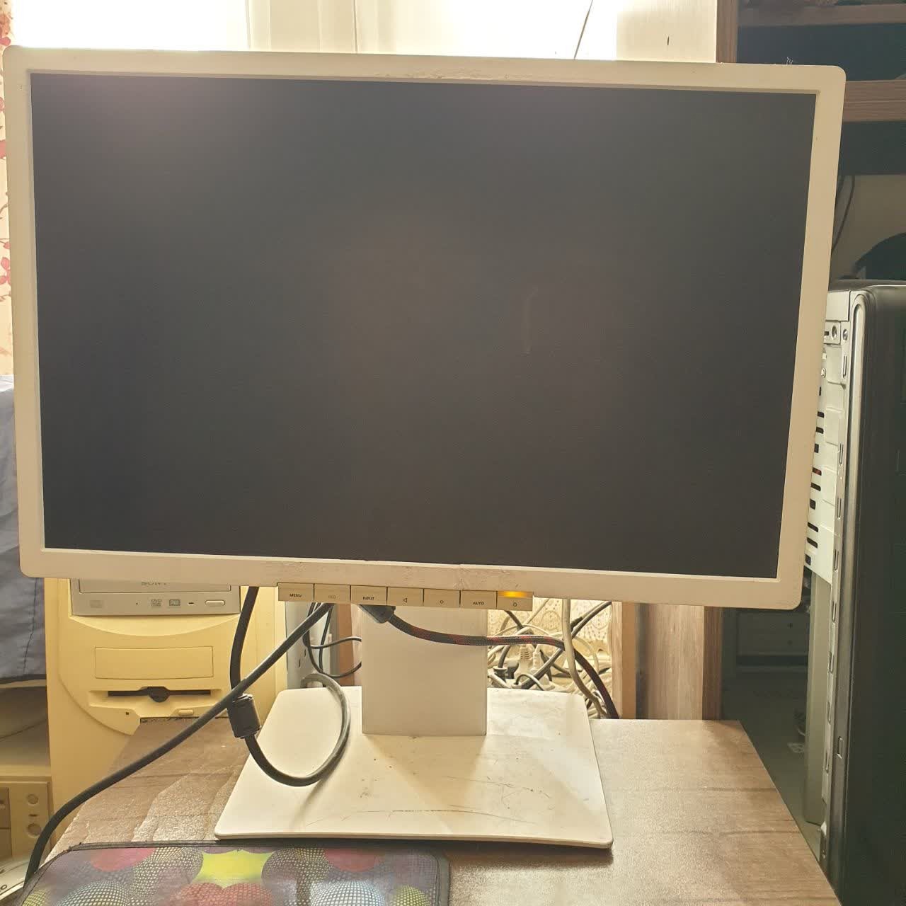 مانیتور اسپیکردار فوجیتسوی ژاپن Fujitsu کد 0189