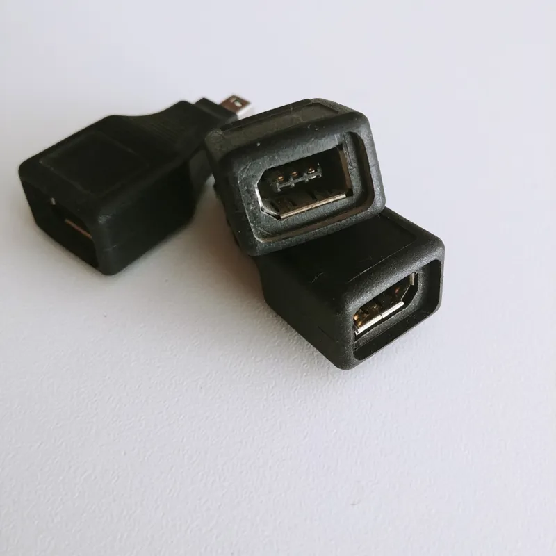 Fire wire to 1394 4PIN