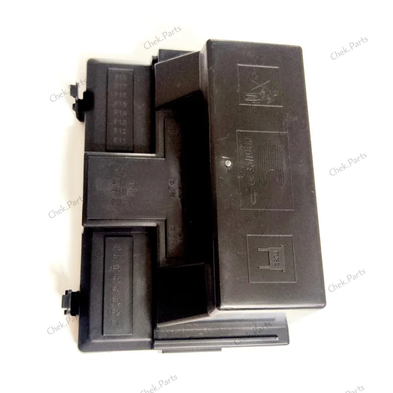 درب جعبه فیوز داخل محفظه موتور رانا کروز