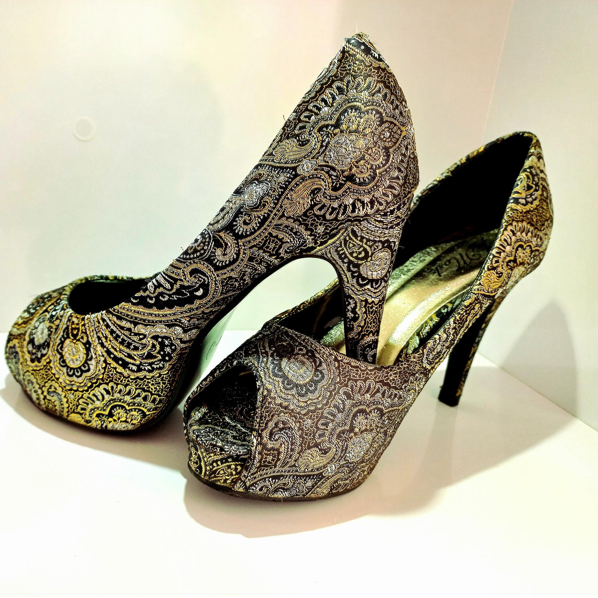 کفش مجلسی زنانه