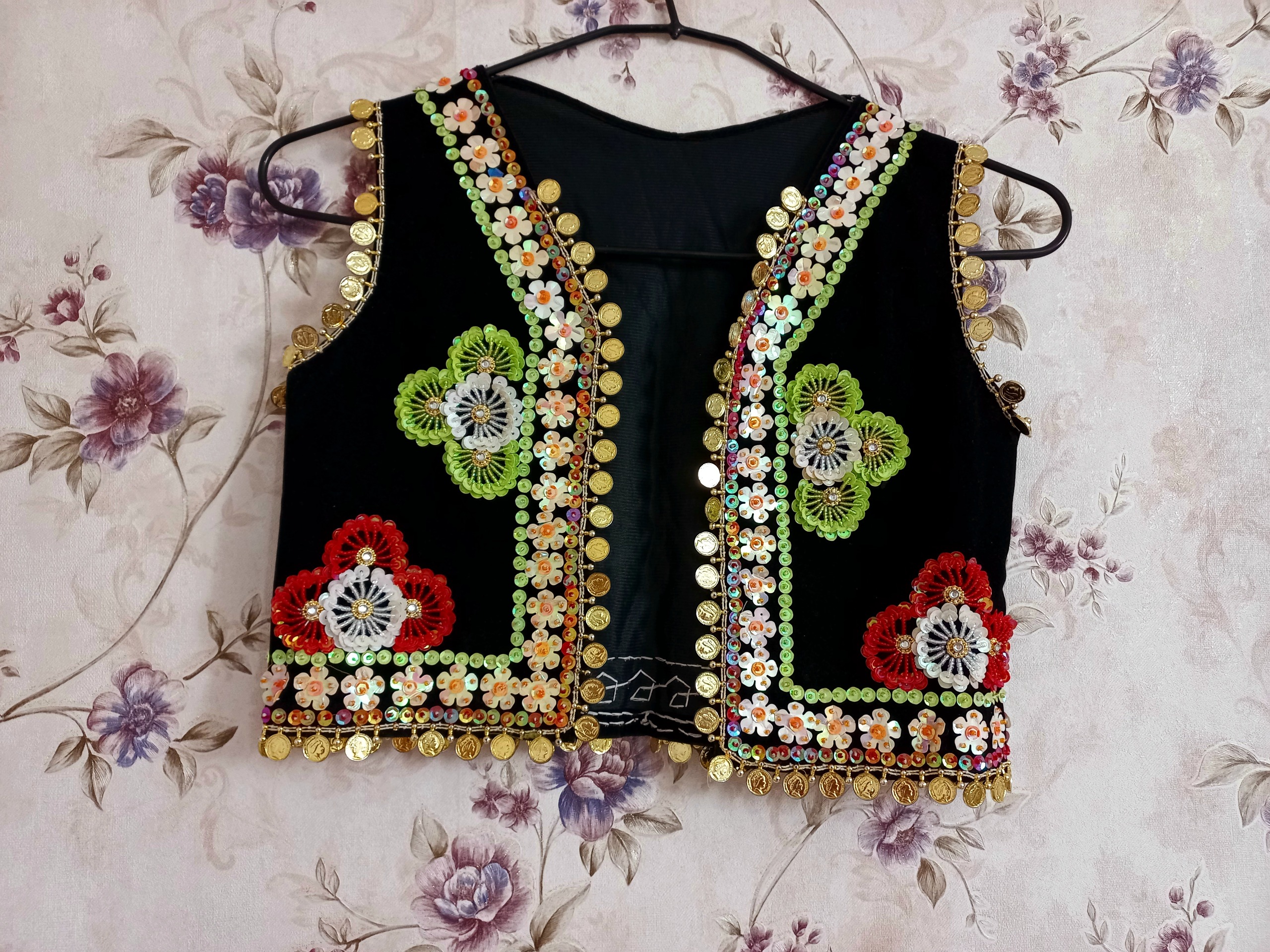 جلیقه کردی (سخمه)