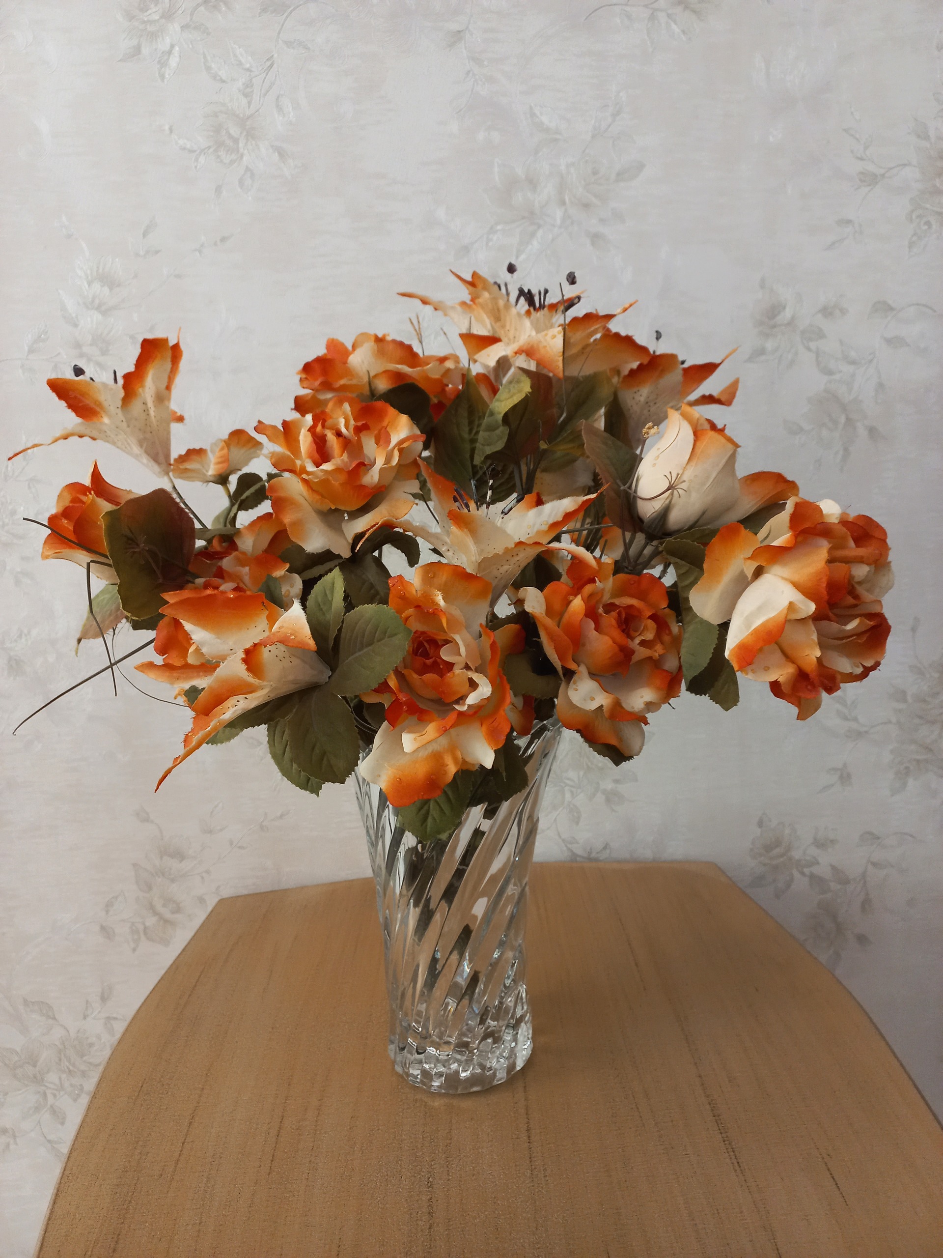 گل لیلیوم مصنوعی