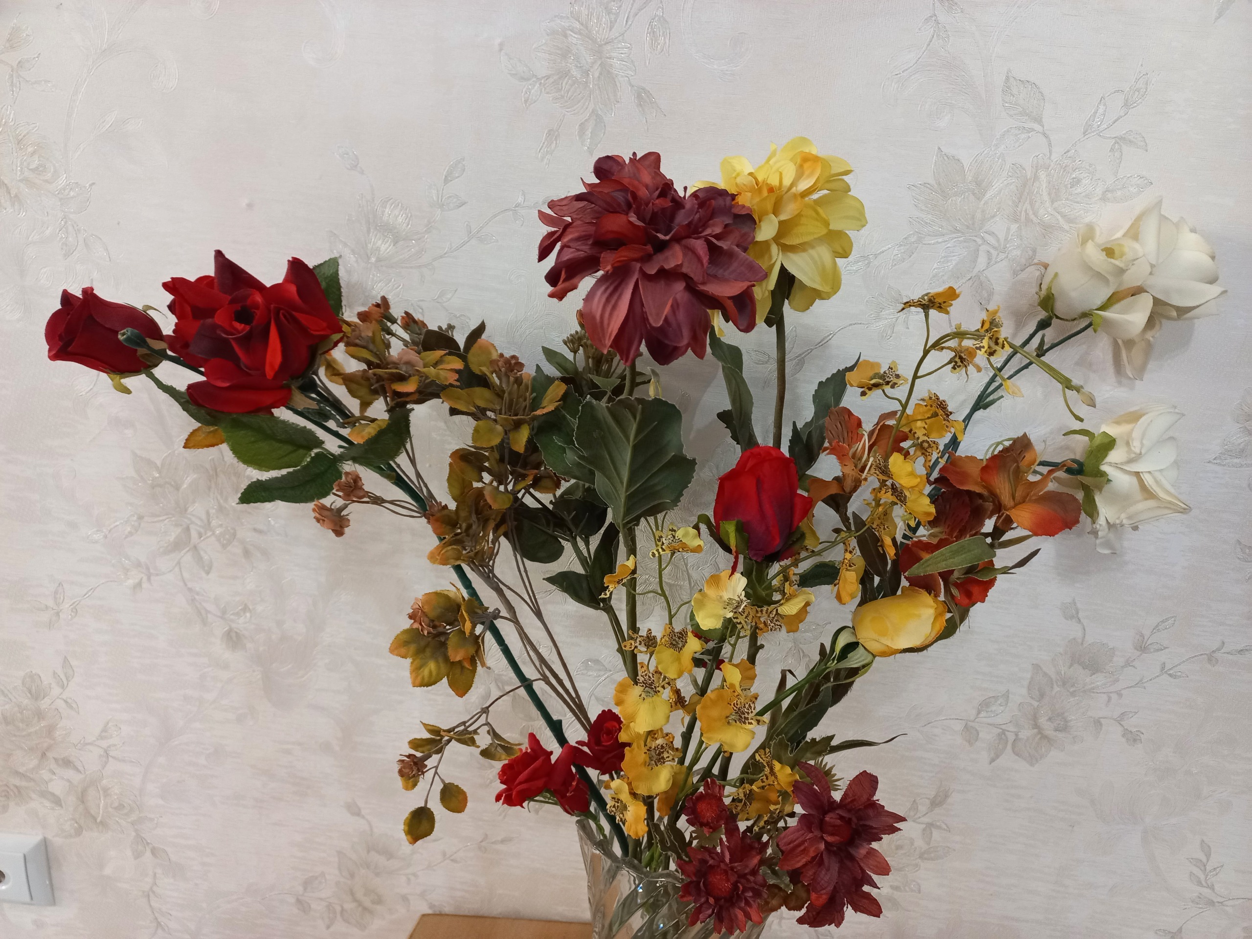 انواع گل مصنوعی خارجی