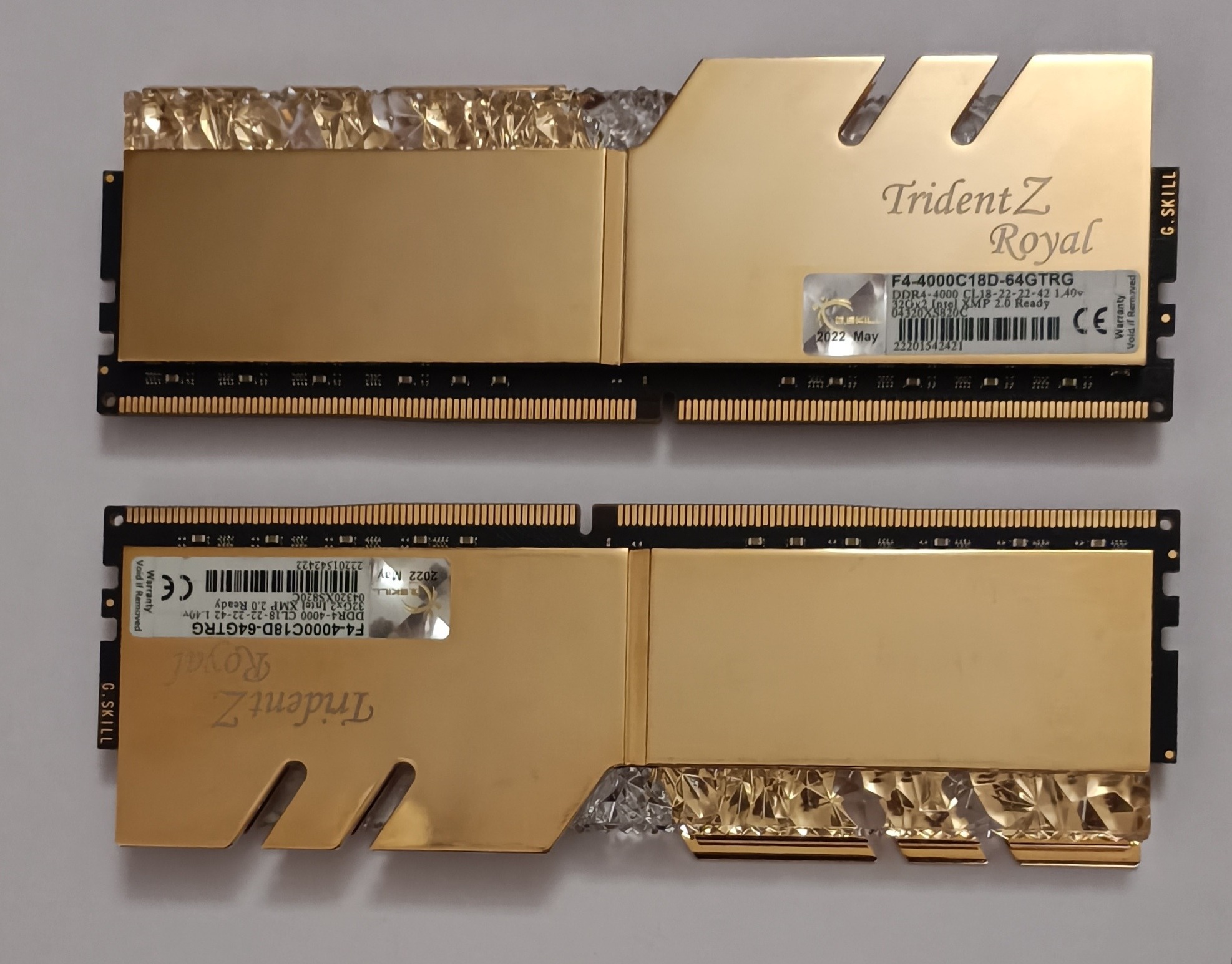 64گیگ رم 4000 رویال گلد