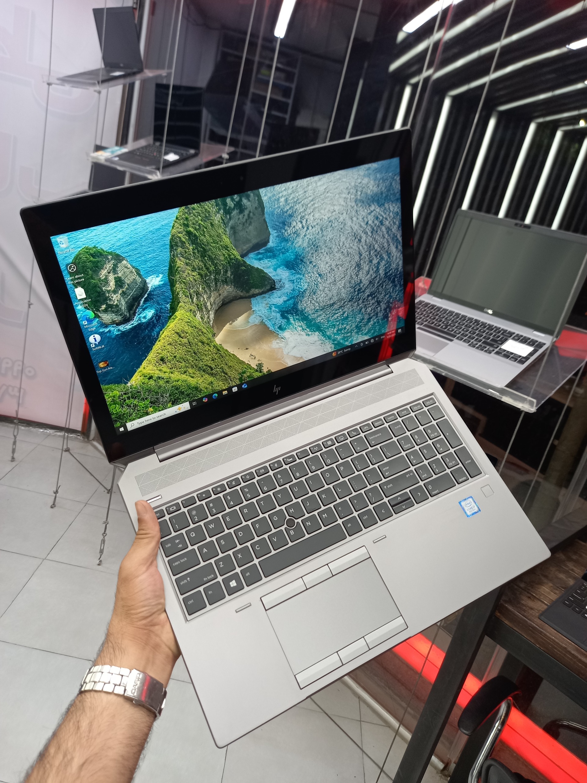 لپ تاپ HP مدل Zbook 15 G5