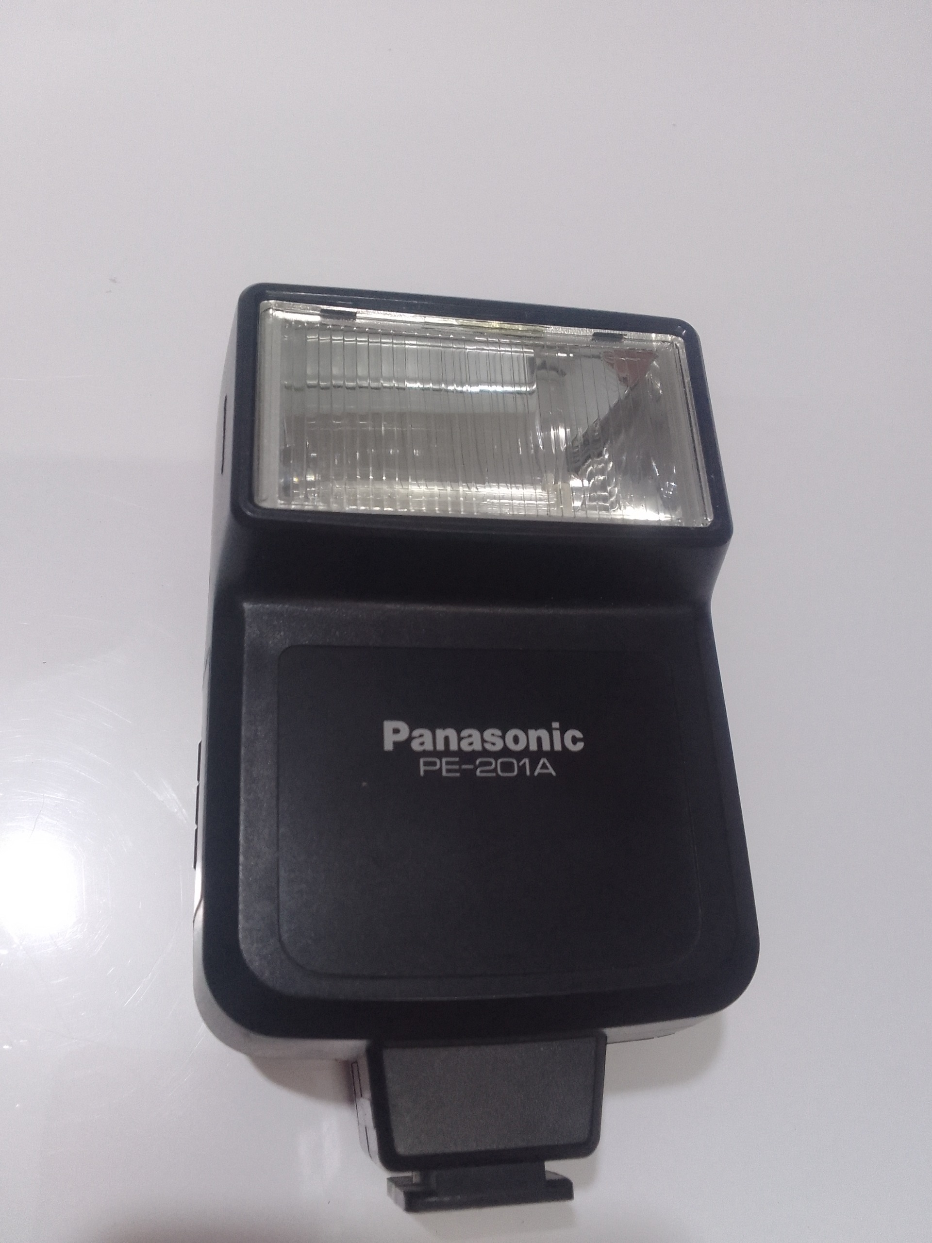 Panasonic PE-201Aفلش دوربین