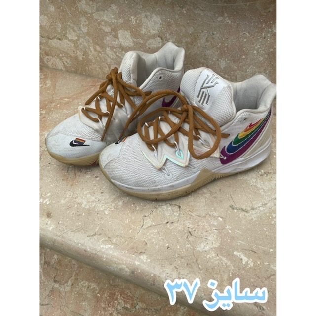 پنج جفت کفش