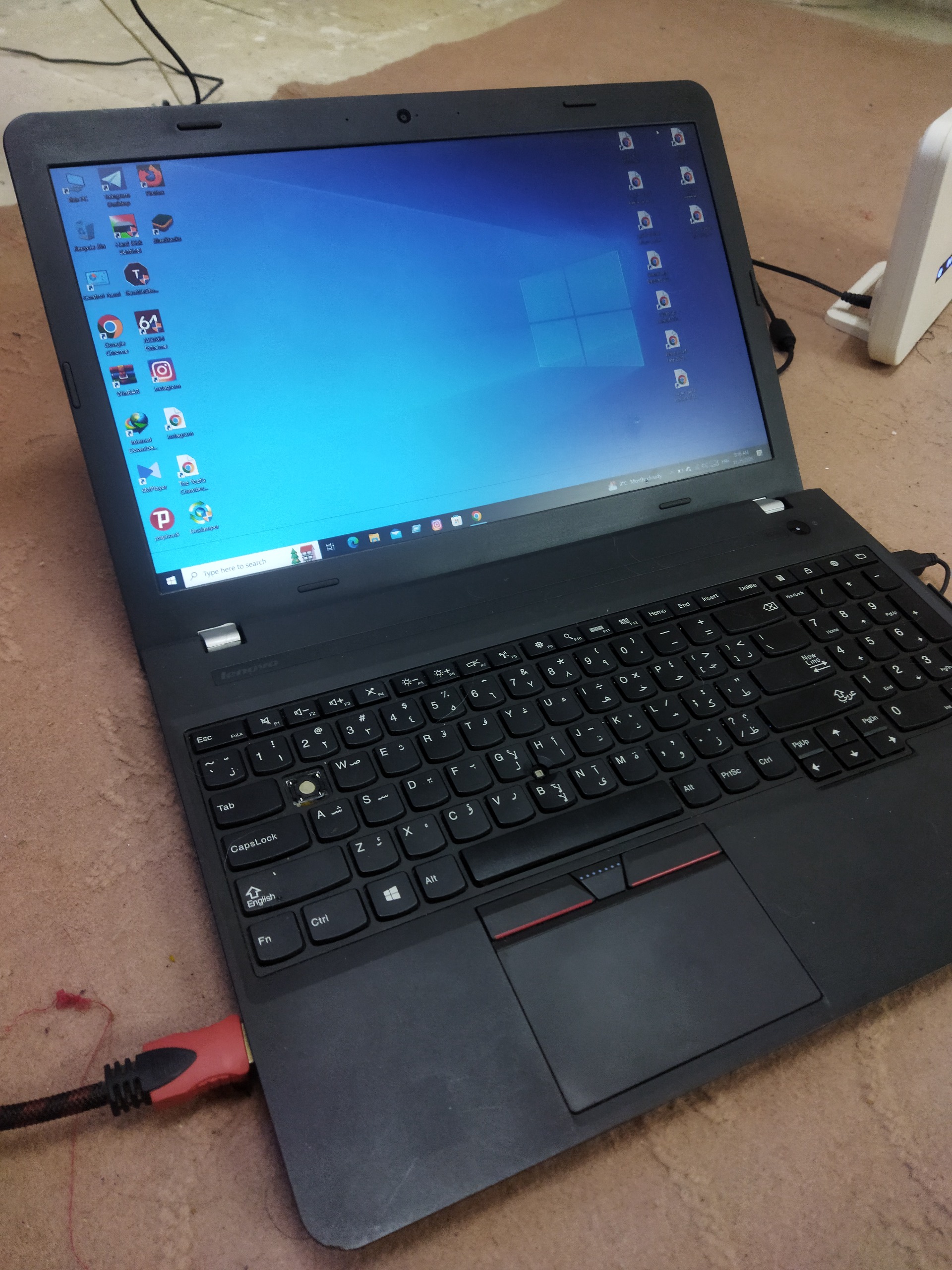 لپ تاپ Lenovo ThinkPad i3نسل 5هستش