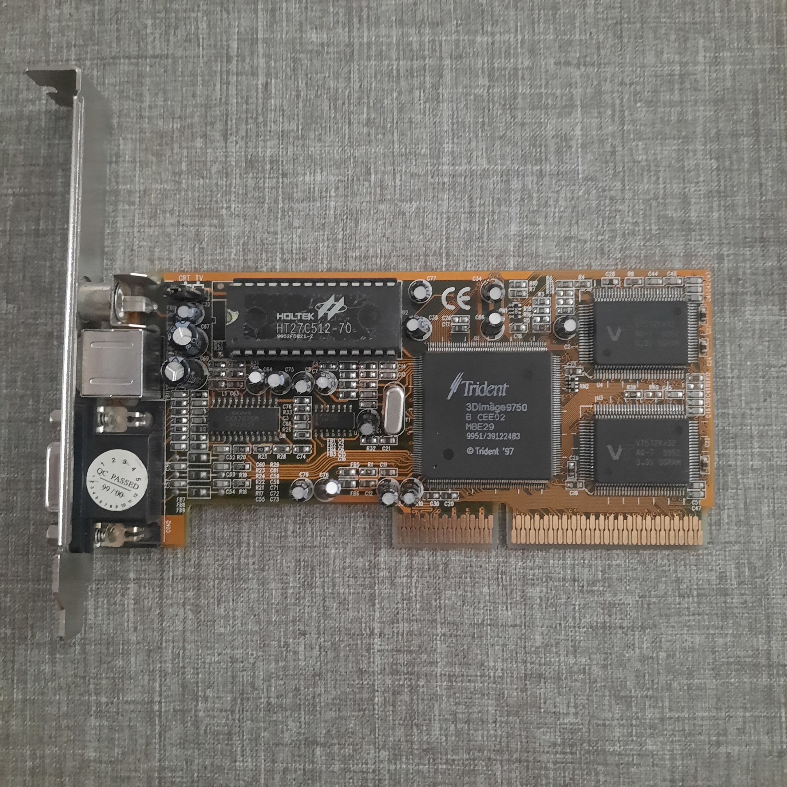  گرافیک کمیاب قدیمی  Trident 9750