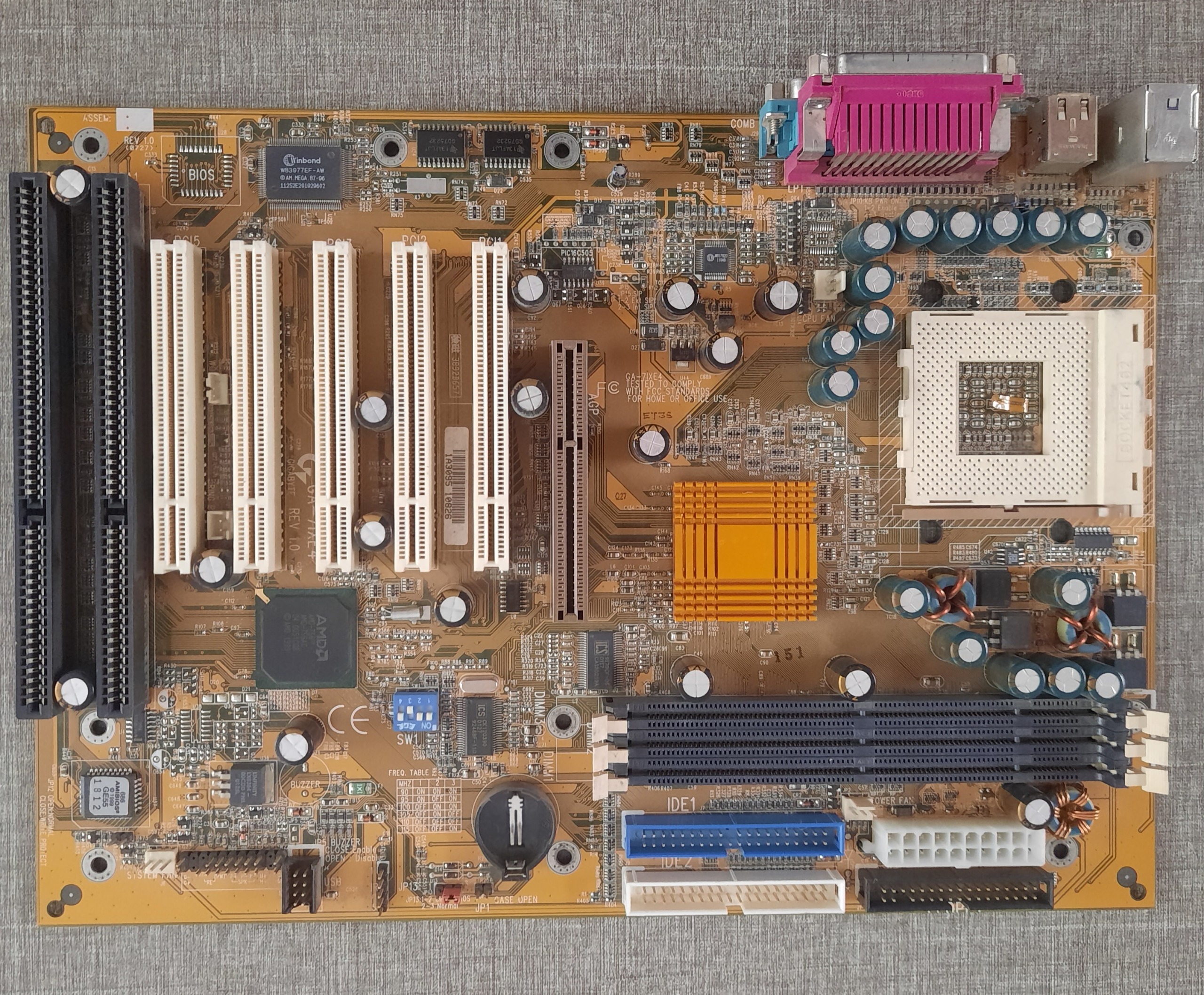 مادربرد قدیمی Amd 462 گیگابایت GA-7IXE4