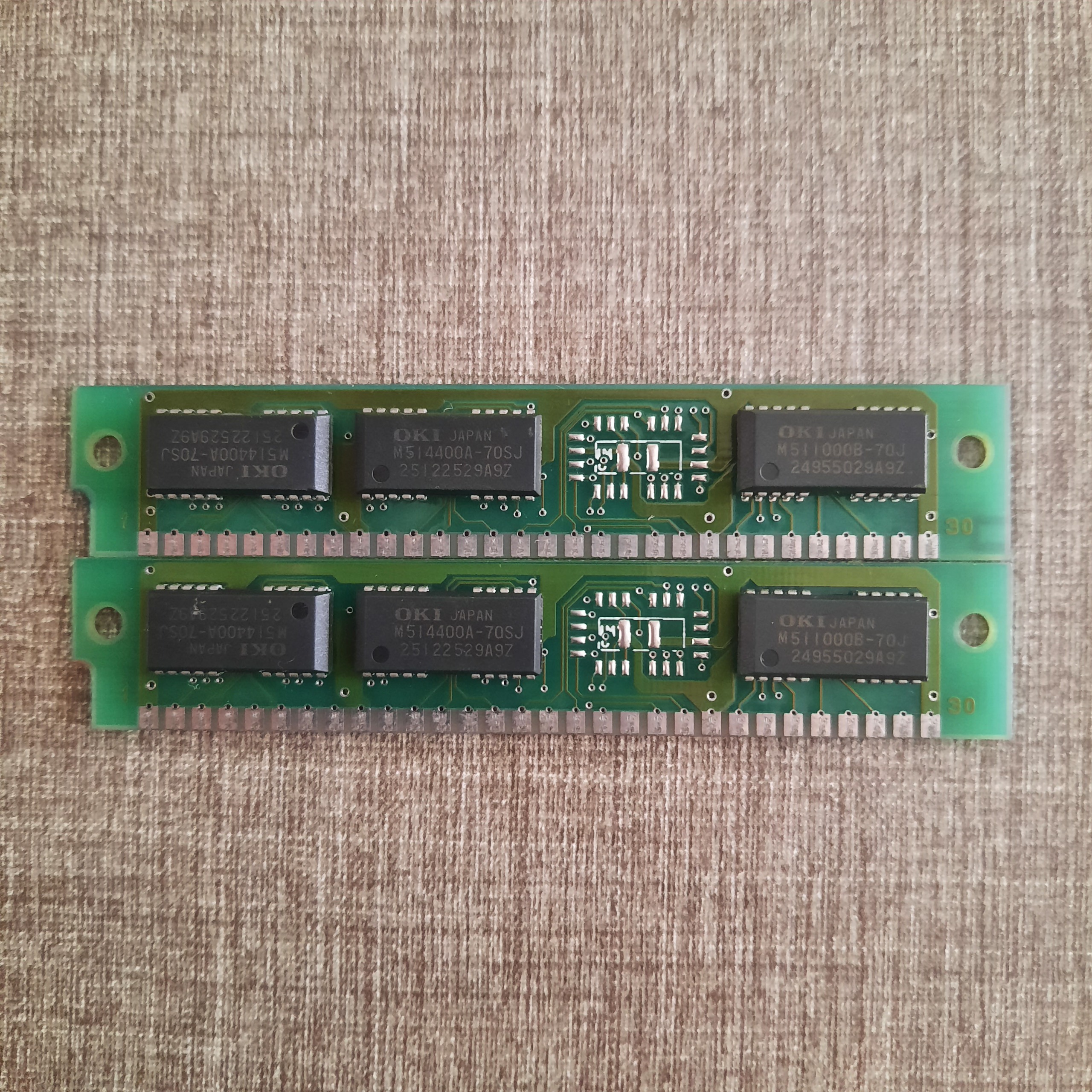 2 عدد رم 30 پین SIMM برند OKI ژاپن