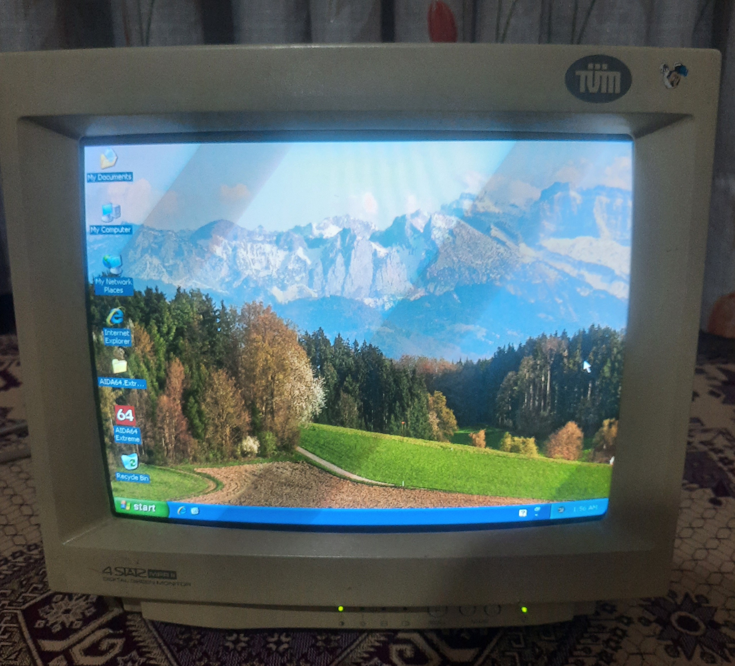 مانیتور 14 اینچ VGA کمیاب TVM 4Star MPR II