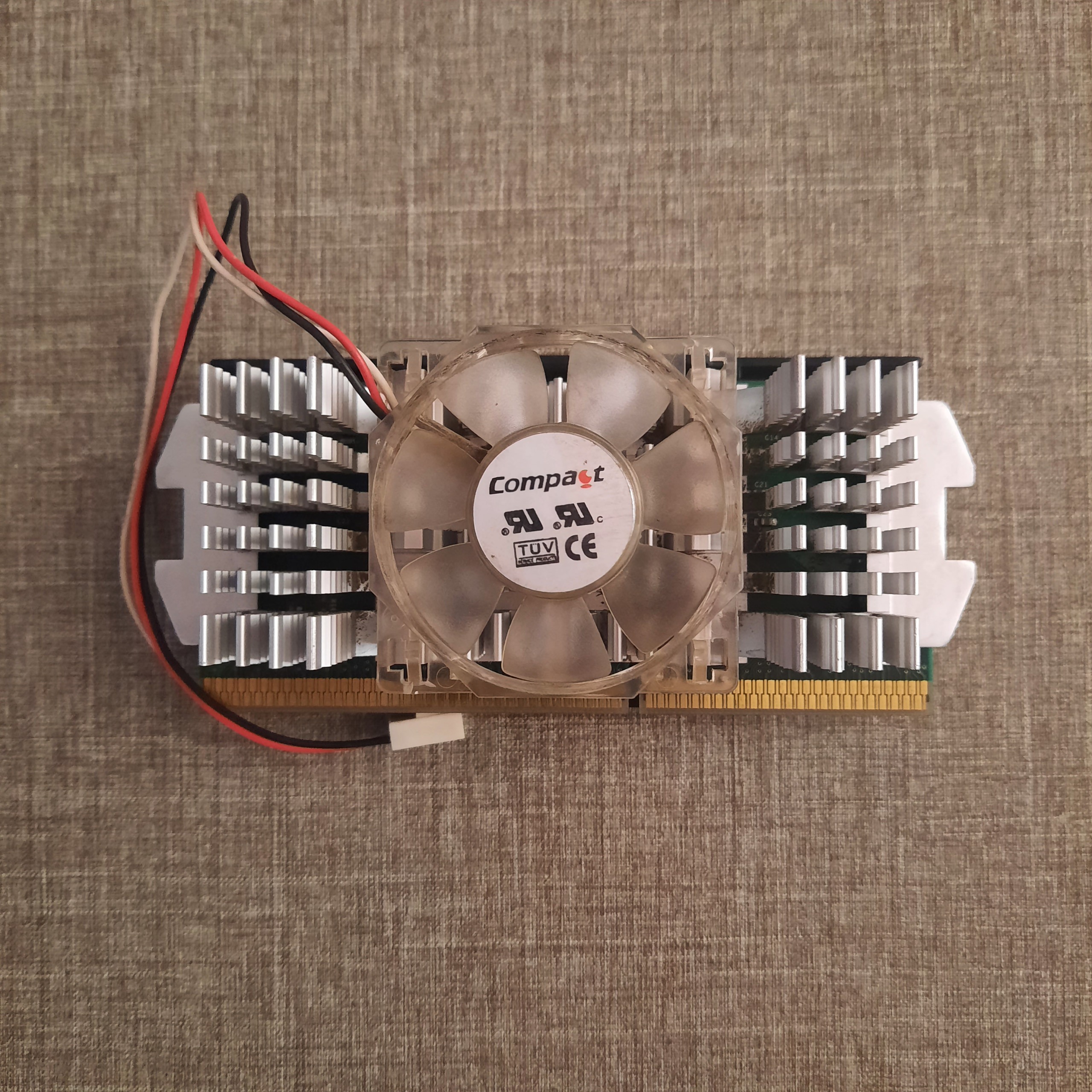 سیپیو اسلات وان INTEL P3 650MHZ