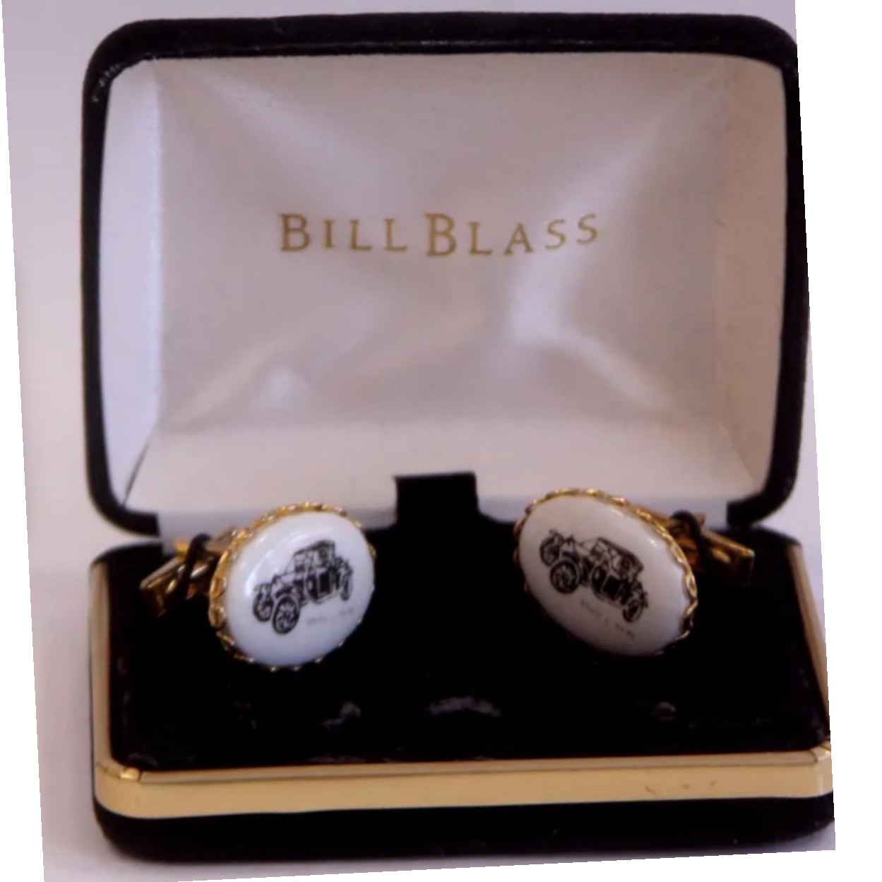 دکمه سردست بارفتن امریکایی BILL BLASS