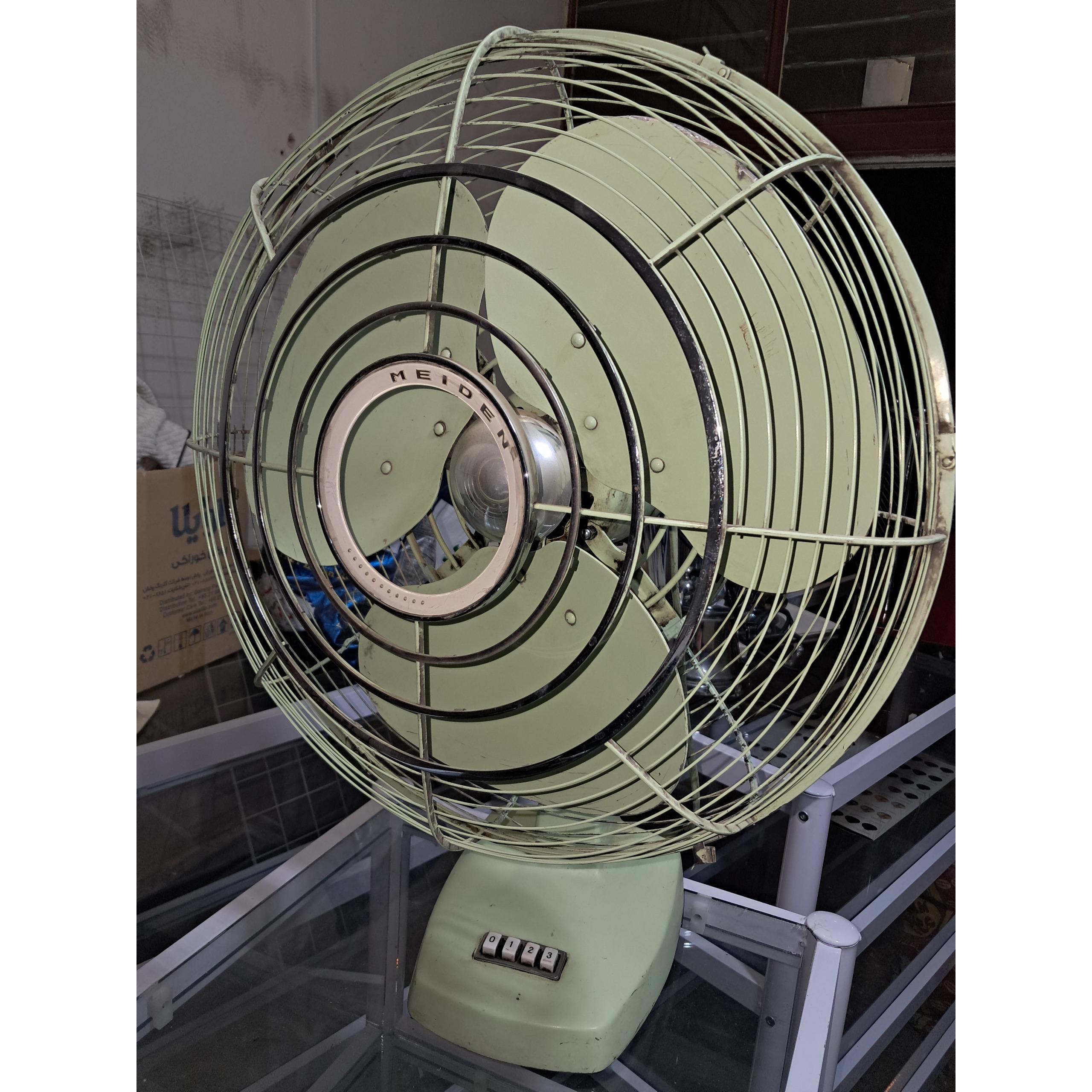 پنکه قدیمی میدن