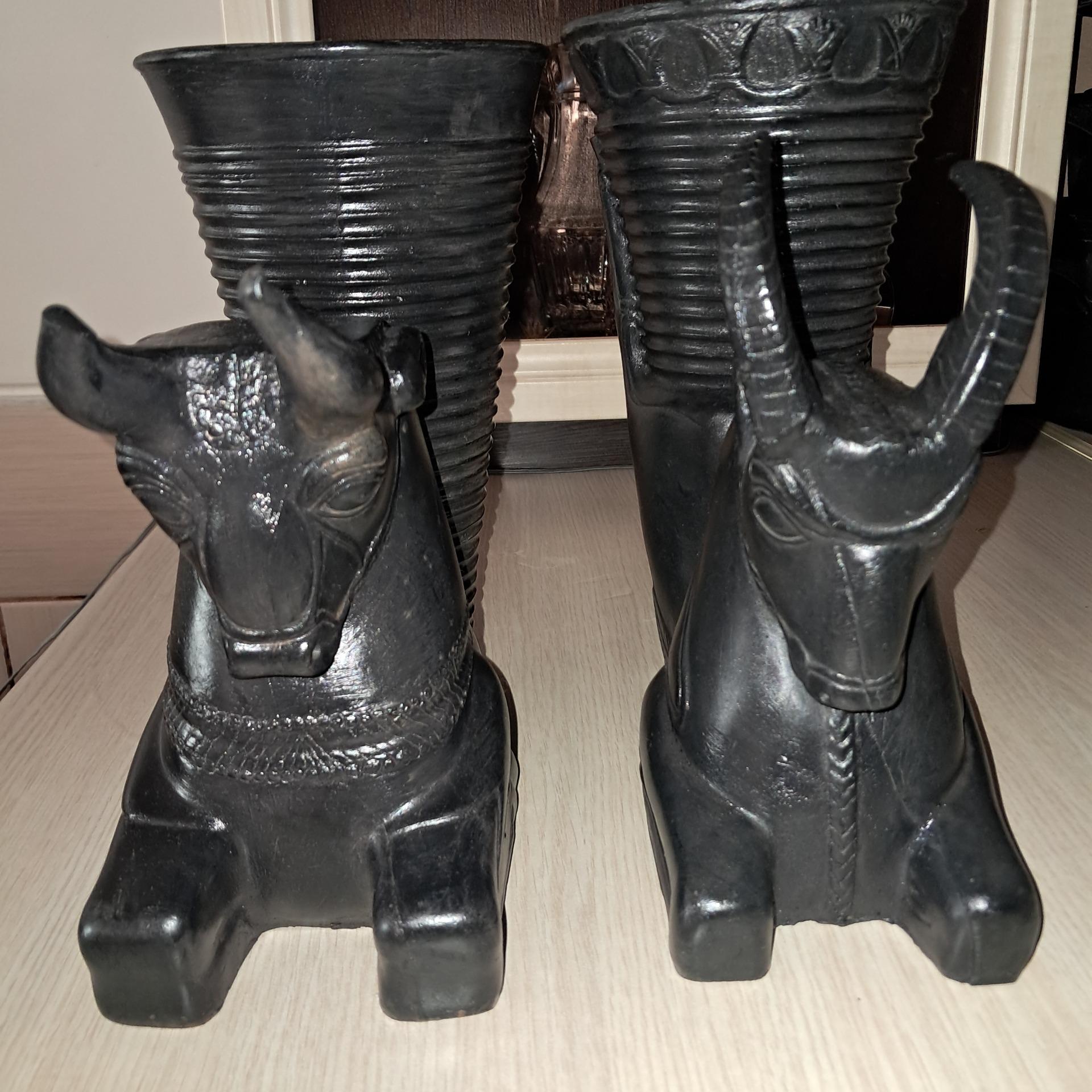 دو عدد ریتون سنگی هخامنشی