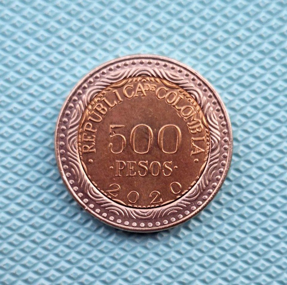 سکه 500 پزو بایمتال کمیاب کلمبیا 2020 بانکی