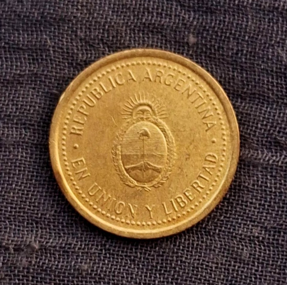 سکه 10 سنتاوو آرژانتین 2006