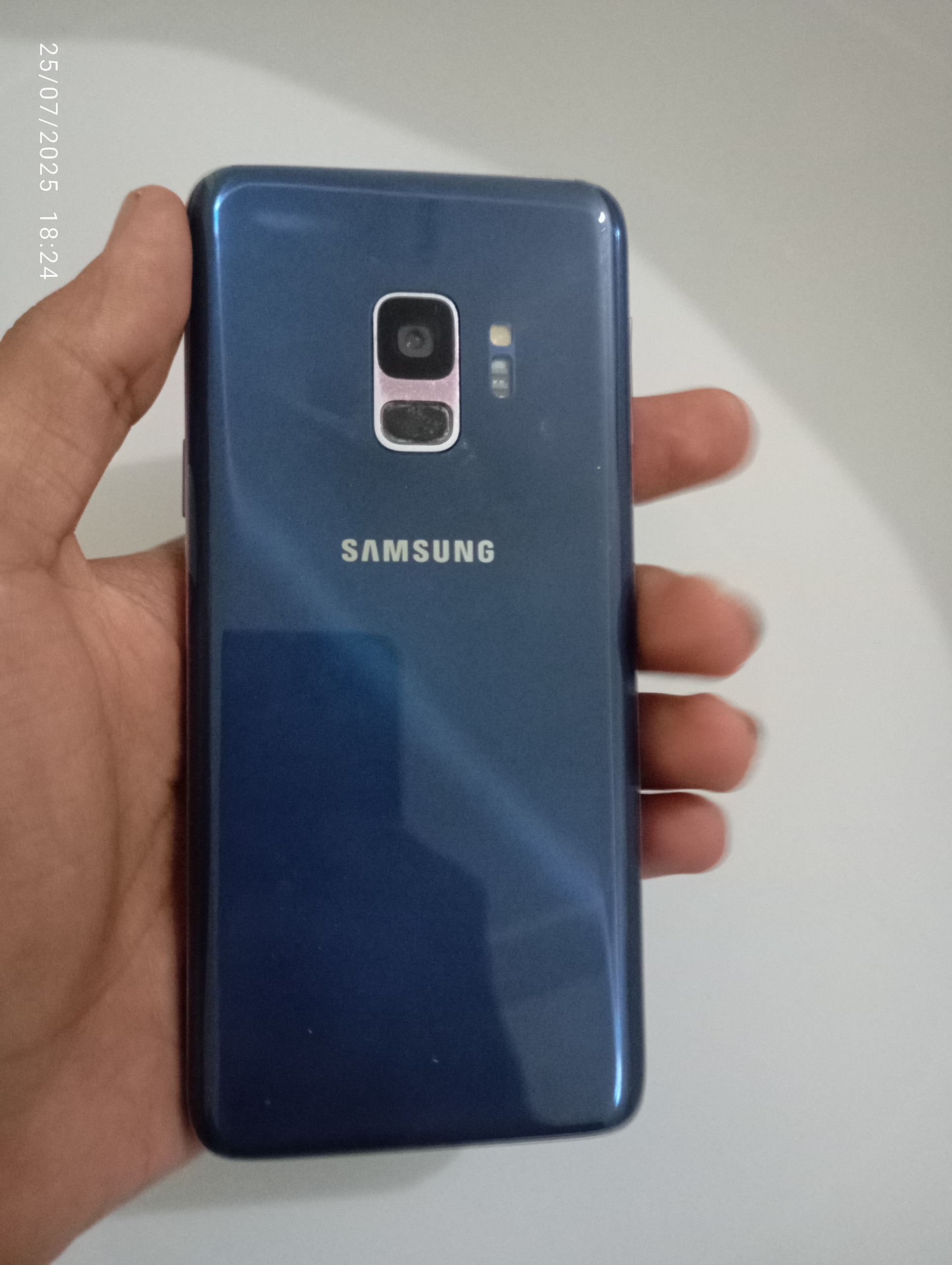 Galexy s9 snap dragon 64gb 4gb