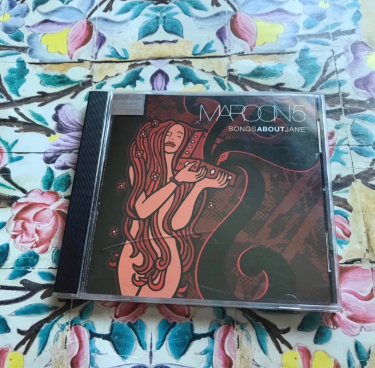 آلبوم Songs About Jane از گروه راک مارون 5