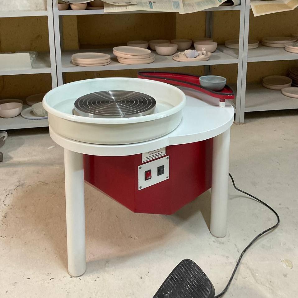 چرخ سفالگری صنعت سرام