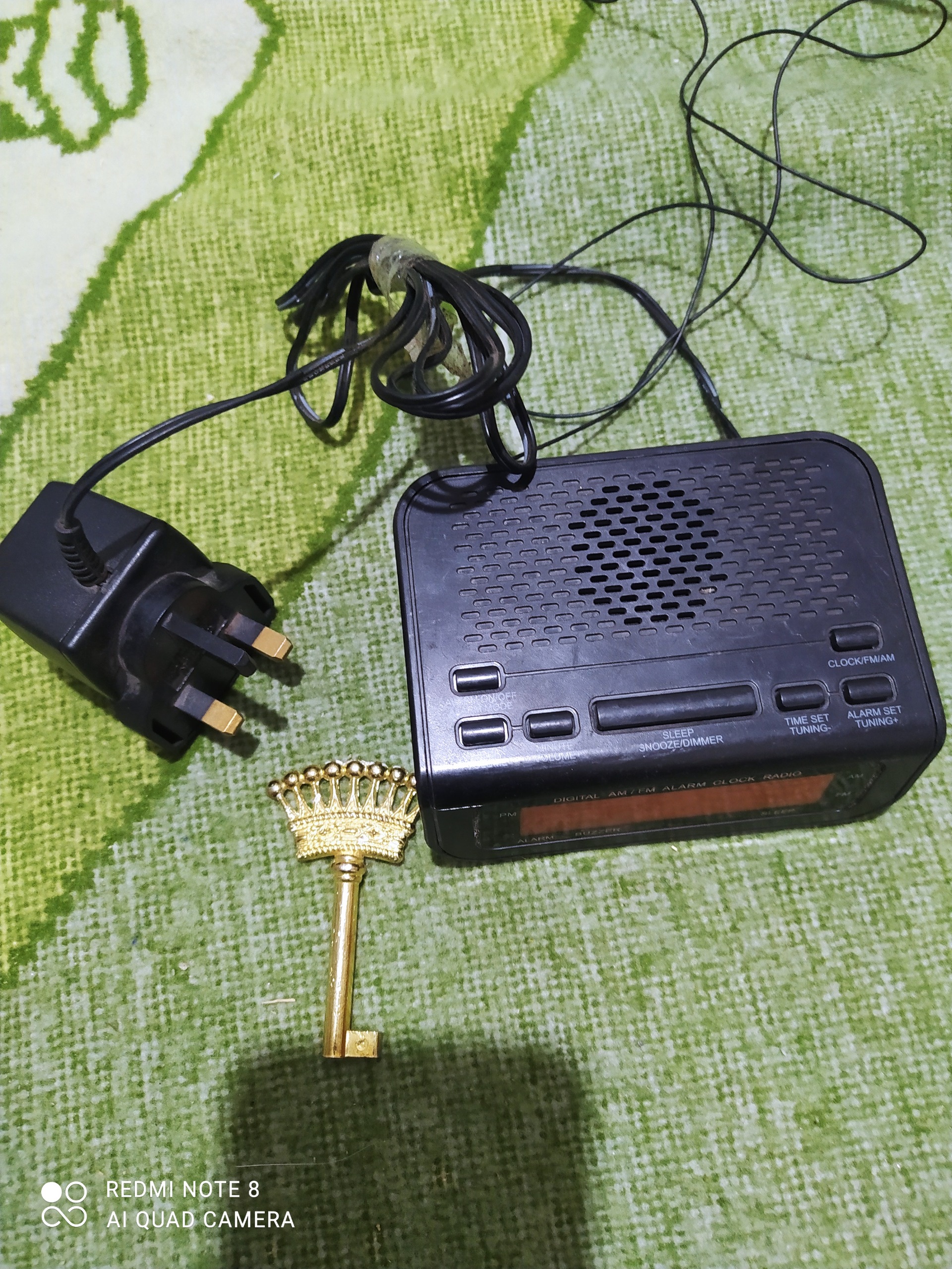 رادیو کوچک قدیمی