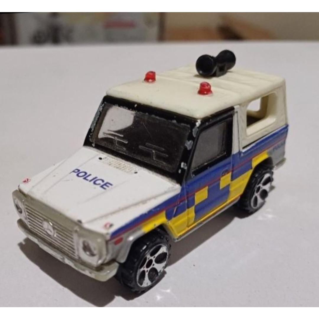 ماکت فلزی قدیمی