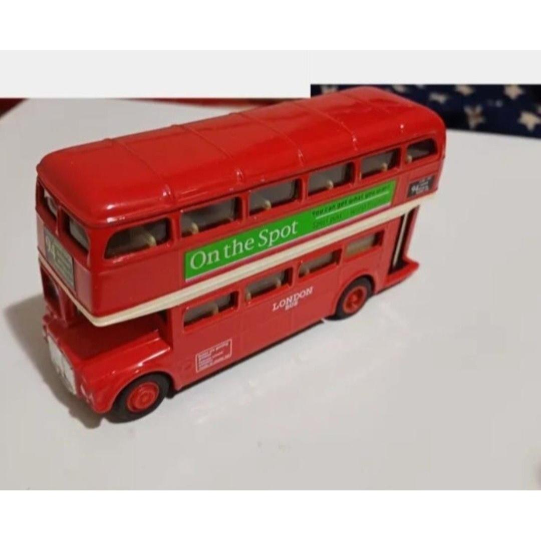 ماکت اتوبوس فلزی