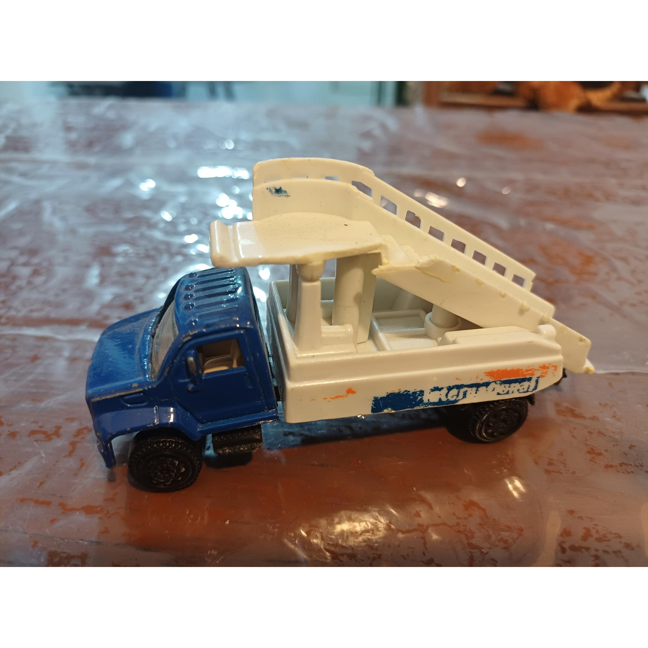 ماکت کامیون کوچک