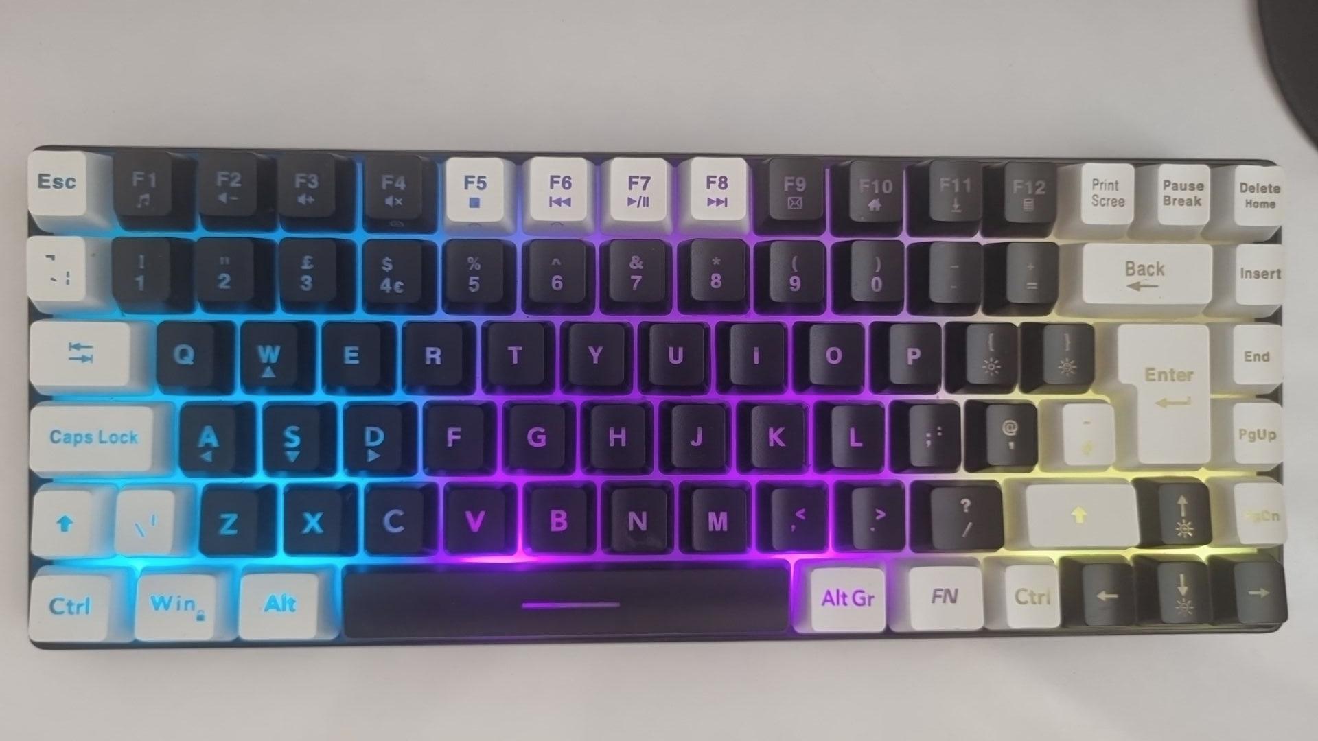 کیبورد RGB RedThunder استوک