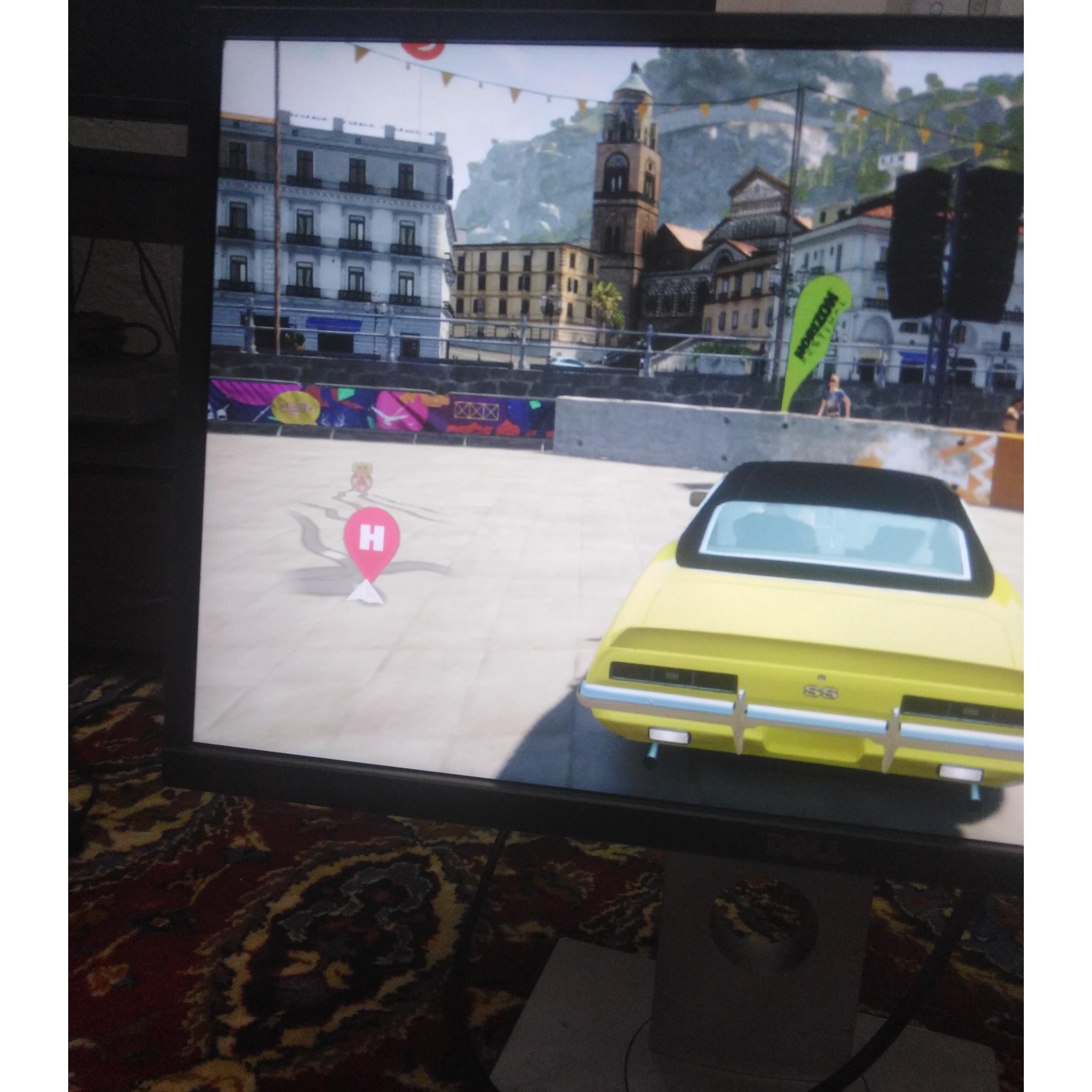 مانیتور22اینچ دل سالم