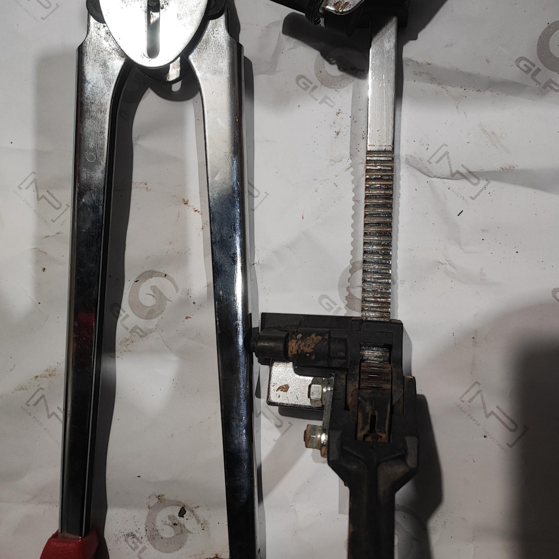 تسمه کش دستی