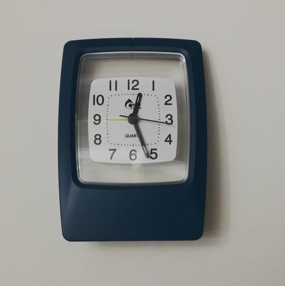 ساعت رومیزی عقربه ای کوارتز (زنگ دار)