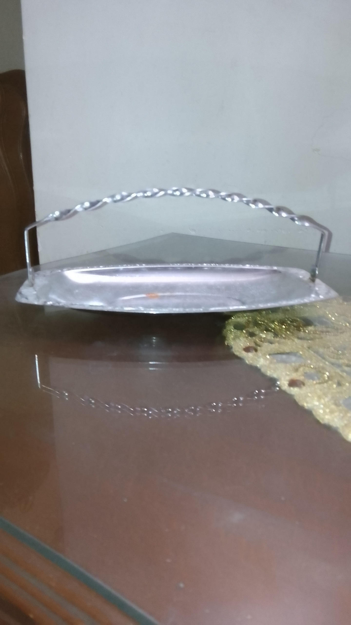 سبد شکلات خوری دسته تاشو فلزی رنگ نقره ای سیلور